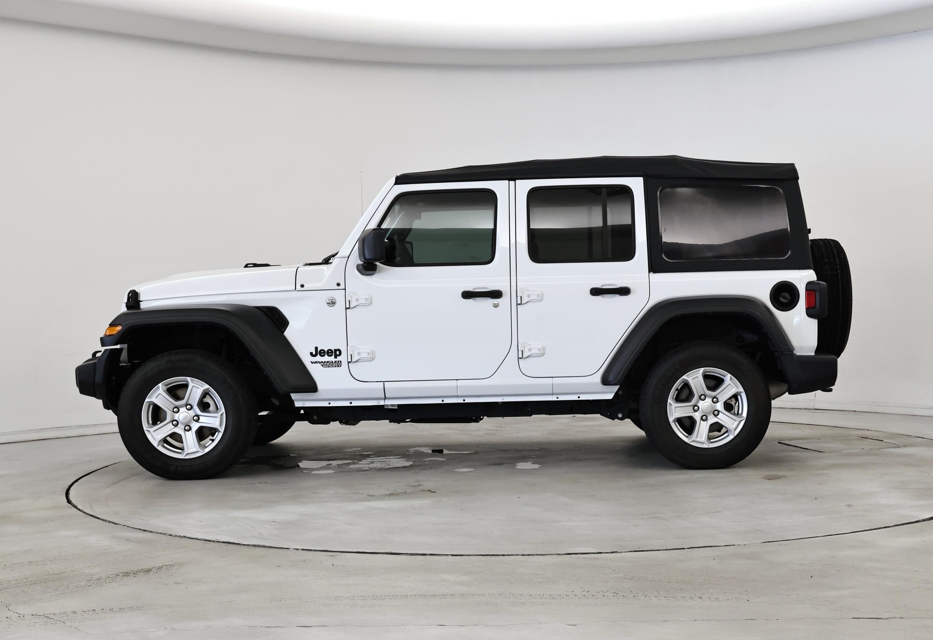Thumbnail: 2021 Jeep Wrangler - 3