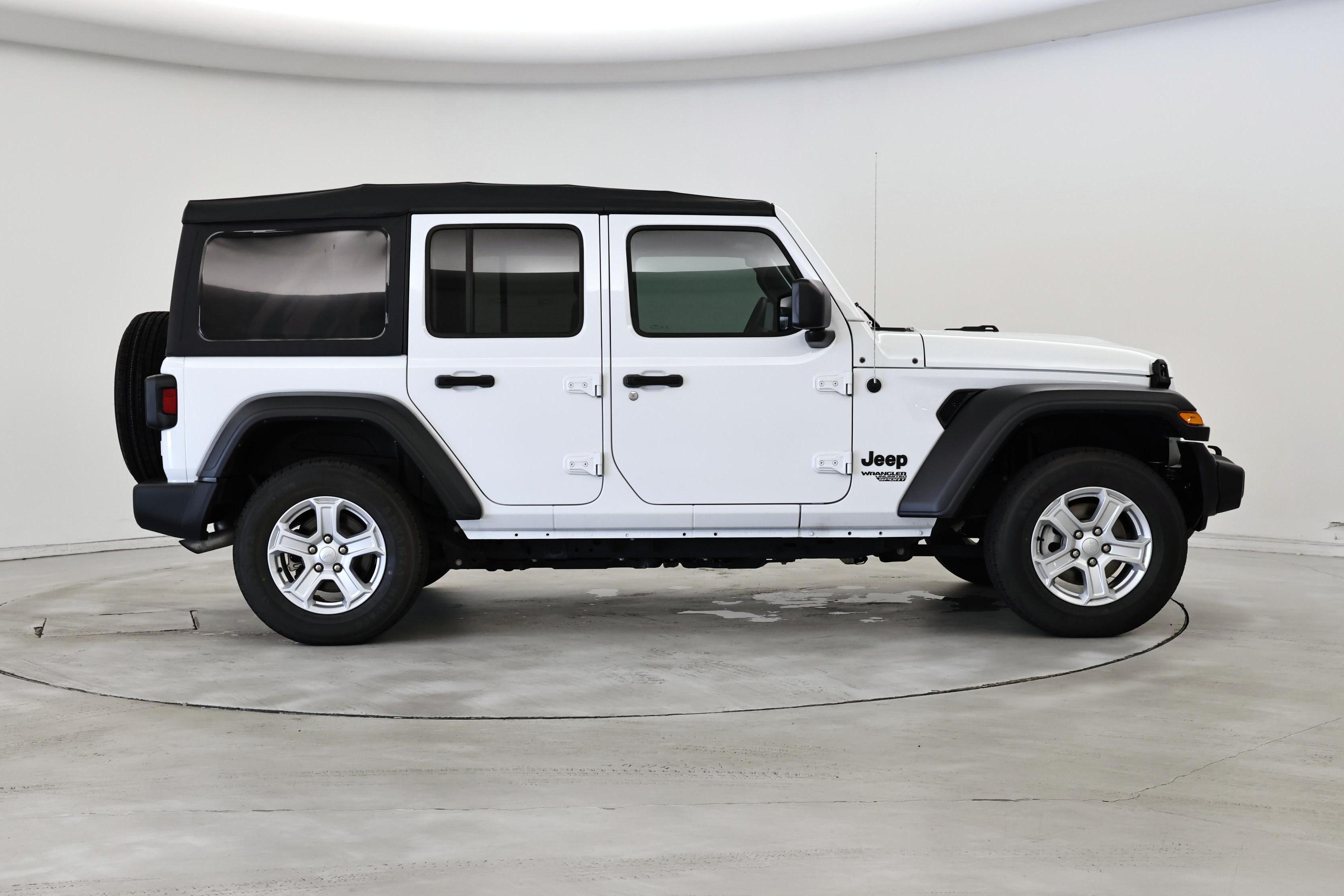 Thumbnail: 2021 Jeep Wrangler - 7