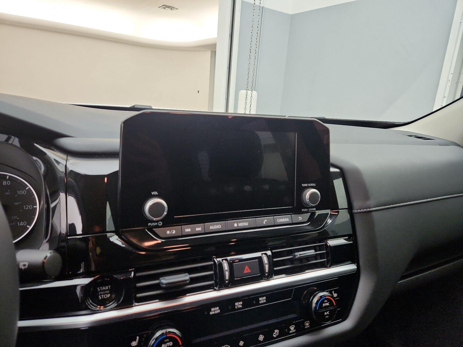Thumbnail: 2025 Nissan Pathfinder - 15
