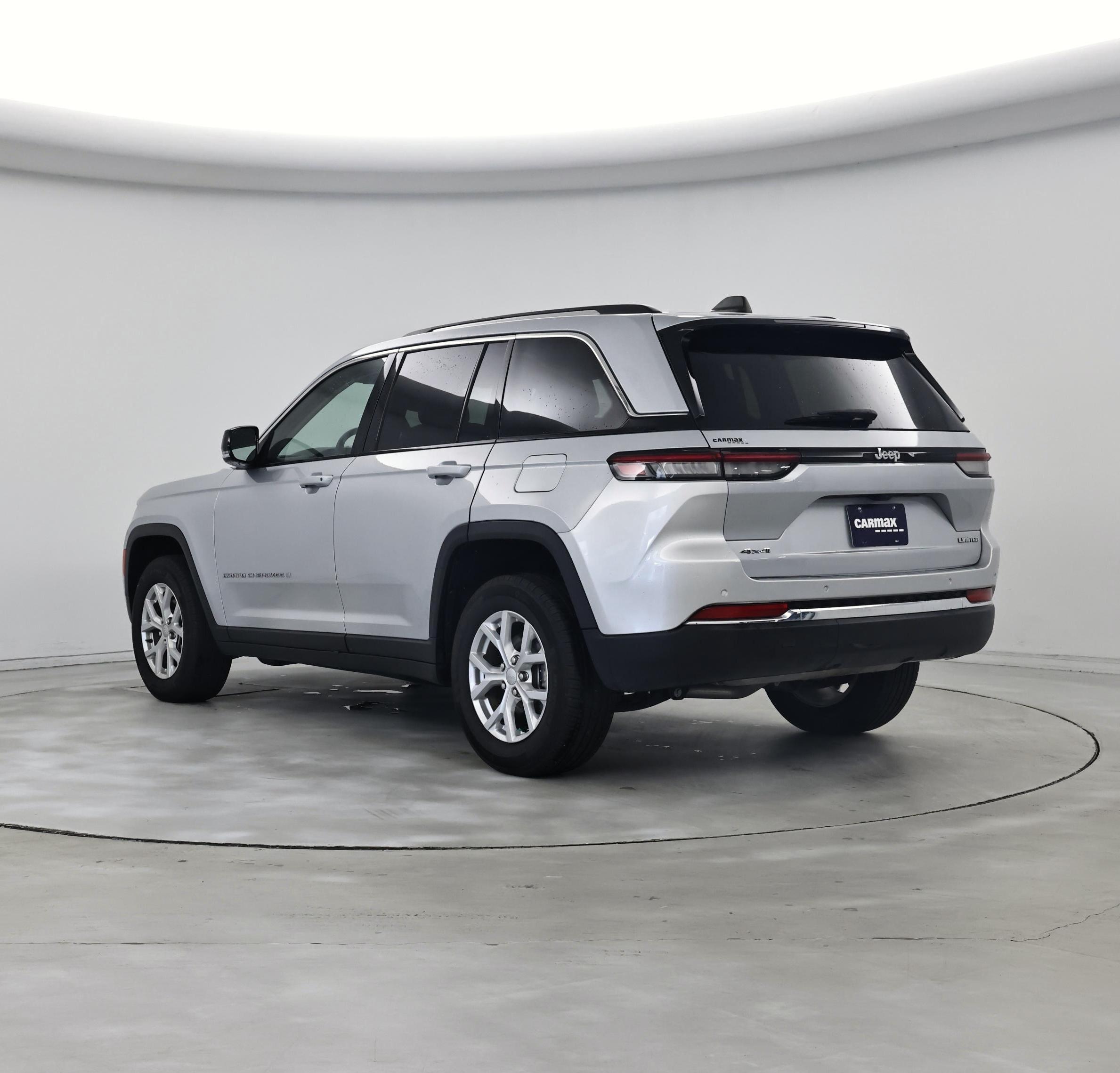 Thumbnail: 2023 Jeep Grand Cherokee - 2