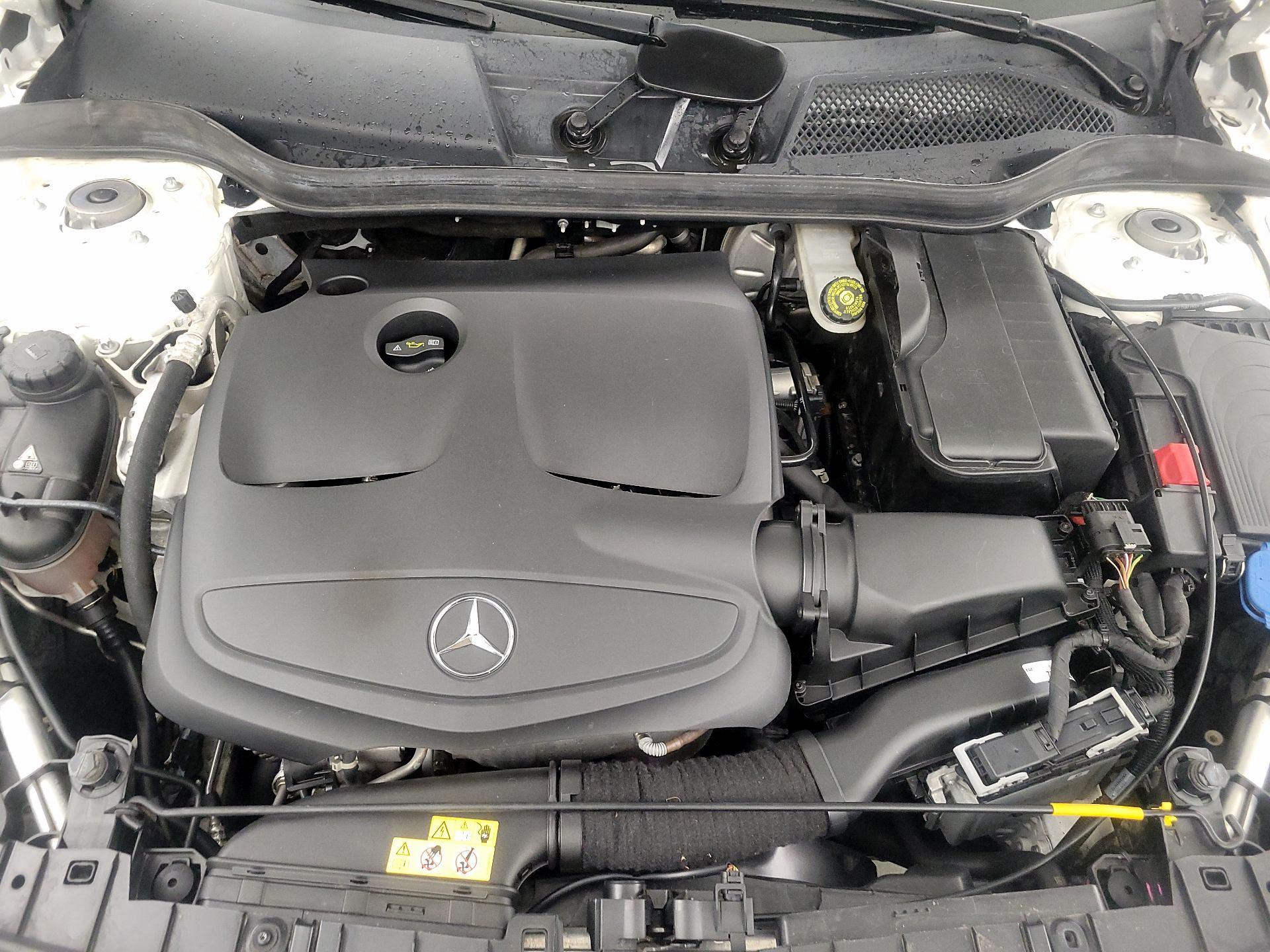 Thumbnail: 2019 Mercedes-Benz GLA - 20