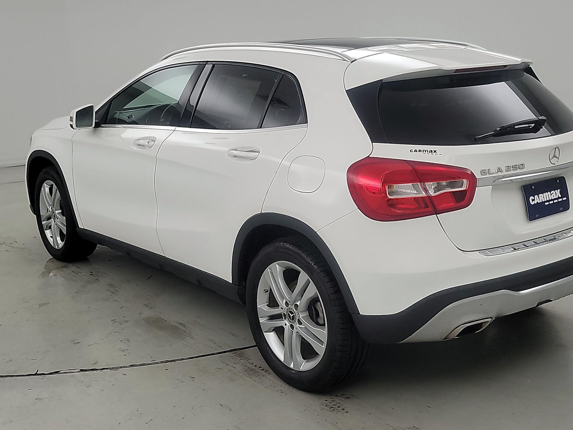 Thumbnail: 2019 Mercedes-Benz GLA - 7
