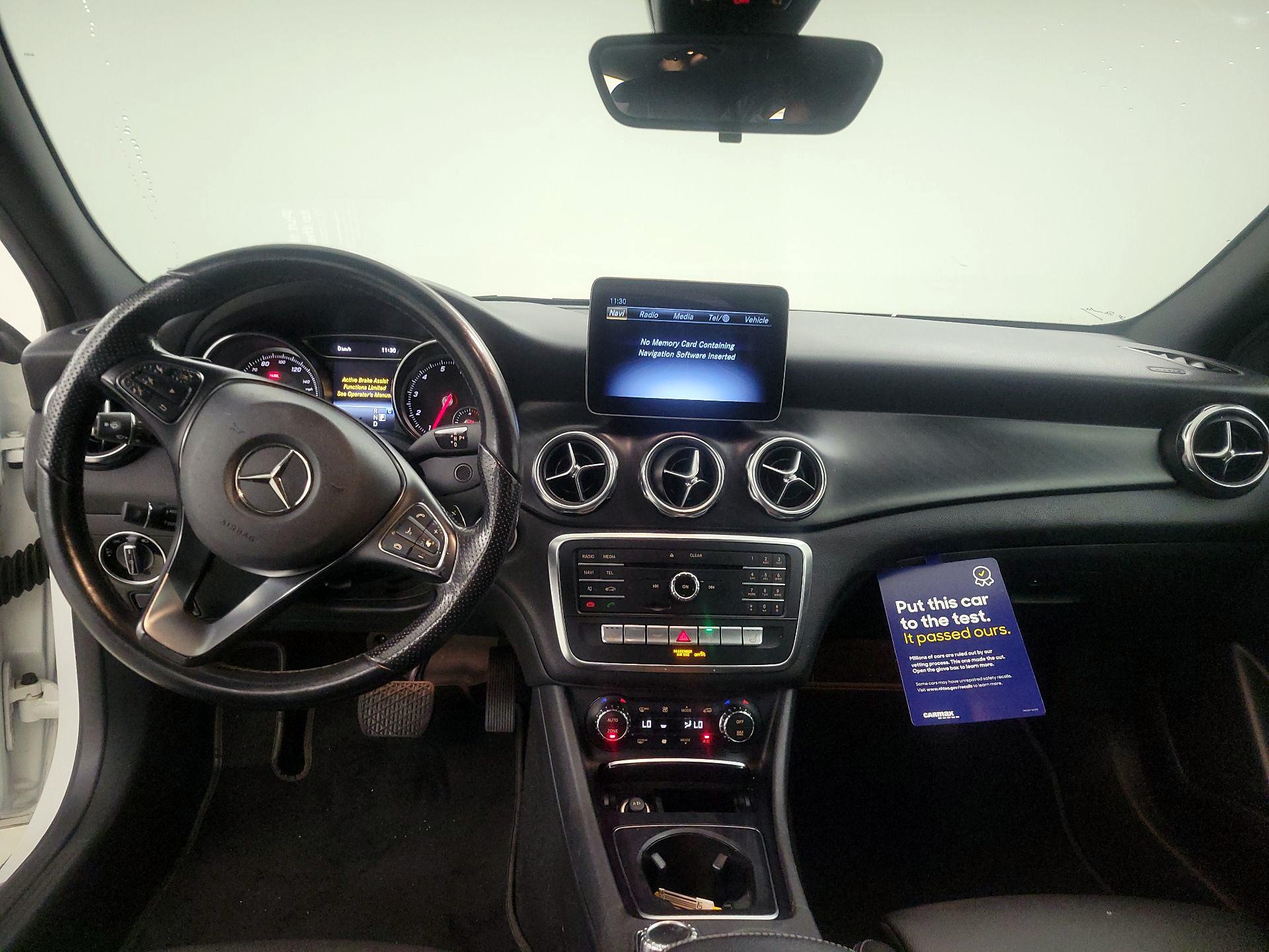 Thumbnail: 2019 Mercedes-Benz GLA - 8