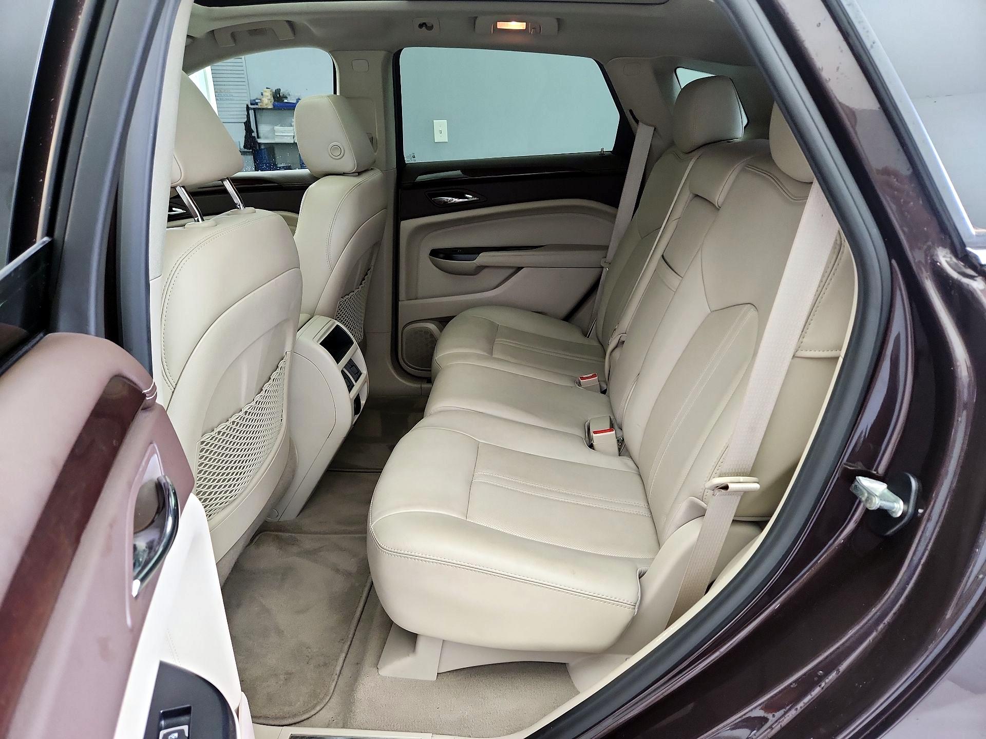 Thumbnail: 2016 Cadillac SRX - 20