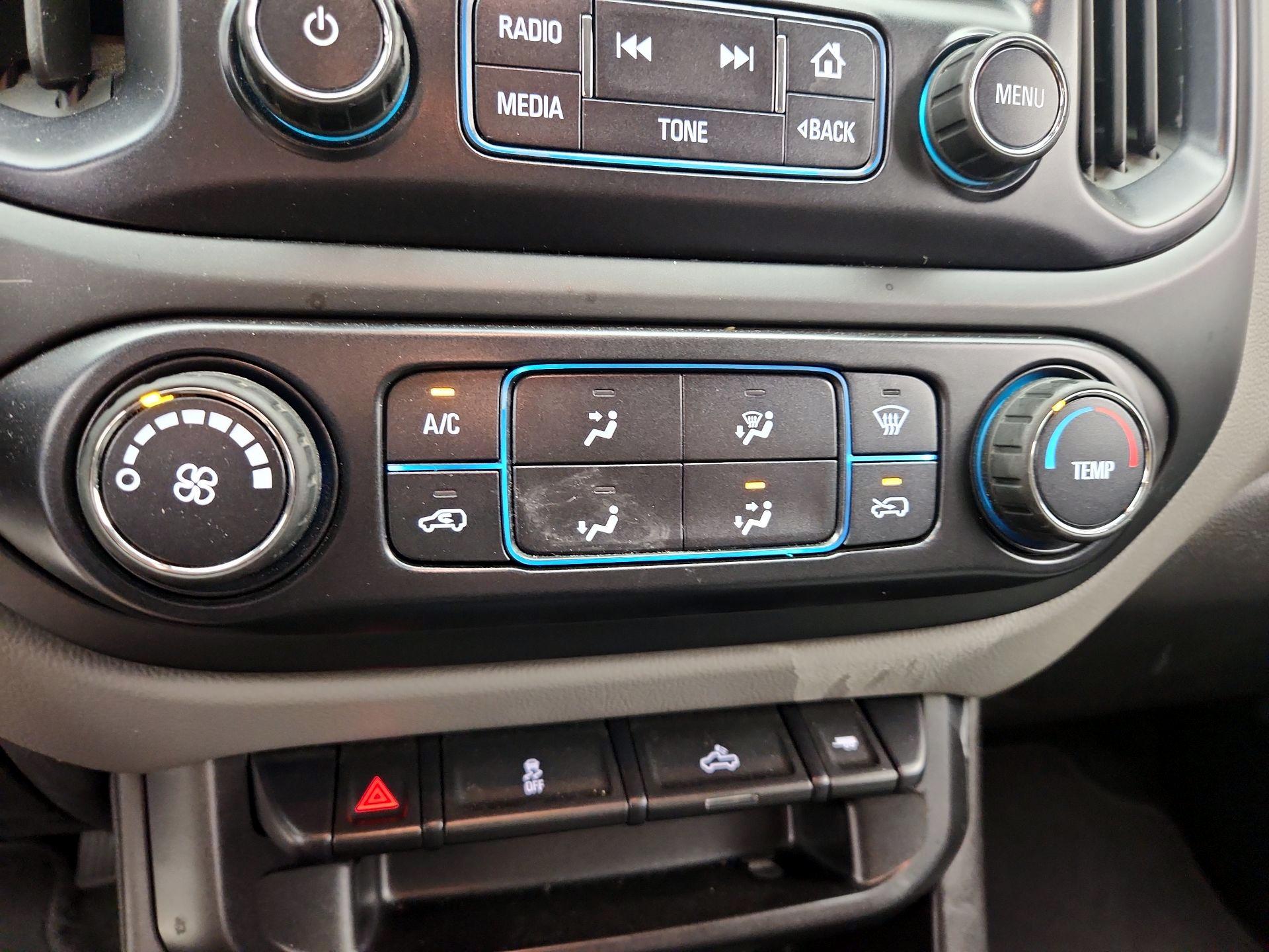 Thumbnail: 2016 Chevrolet Colorado - 16
