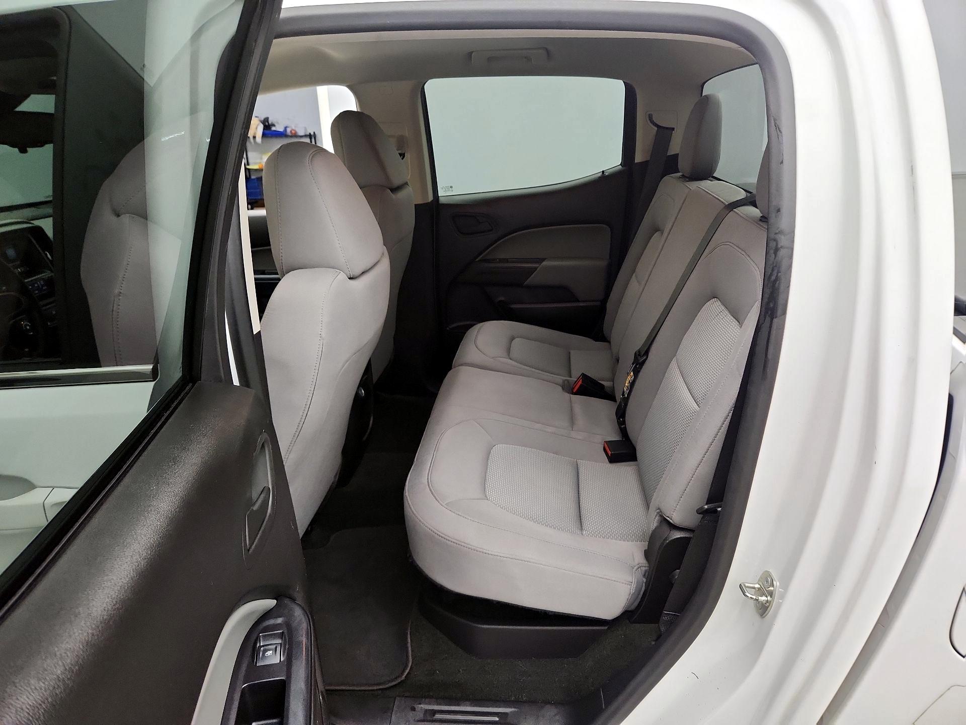 Thumbnail: 2016 Chevrolet Colorado - 19