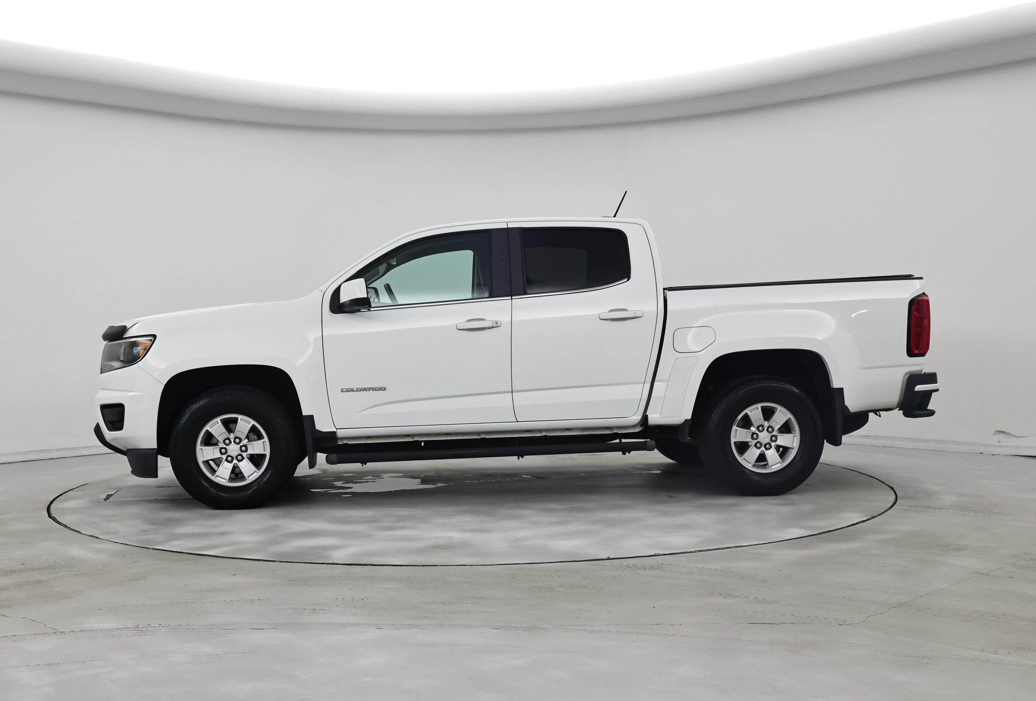 Thumbnail: 2016 Chevrolet Colorado - 3