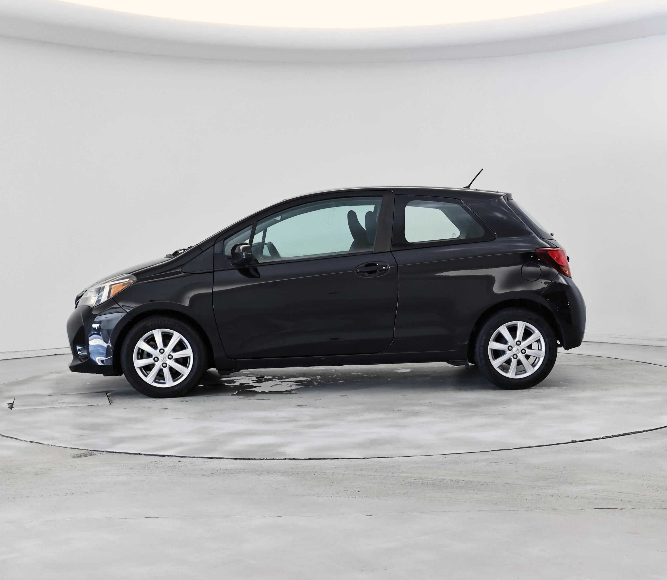 Thumbnail: 2015 Toyota Yaris - 3