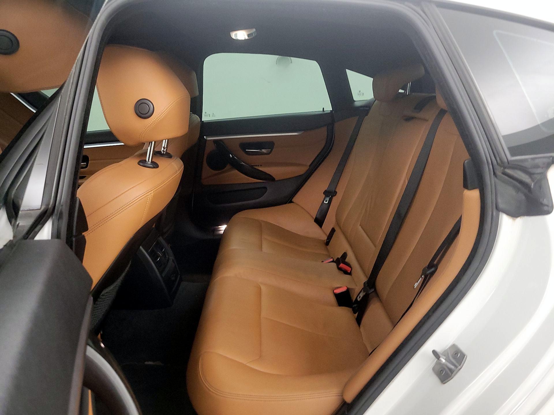 Thumbnail: 2019 BMW 4 Series - 17