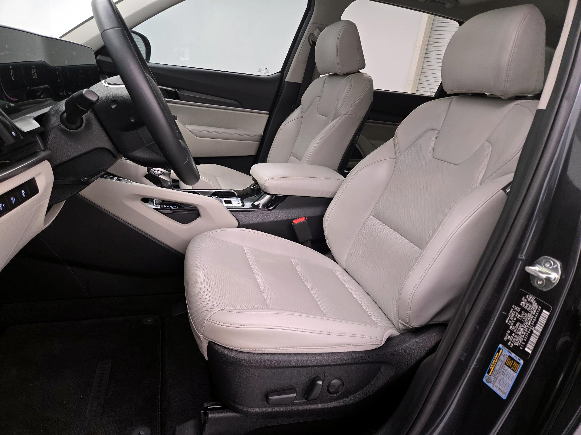 Thumbnail: 2024 Kia Telluride - 11