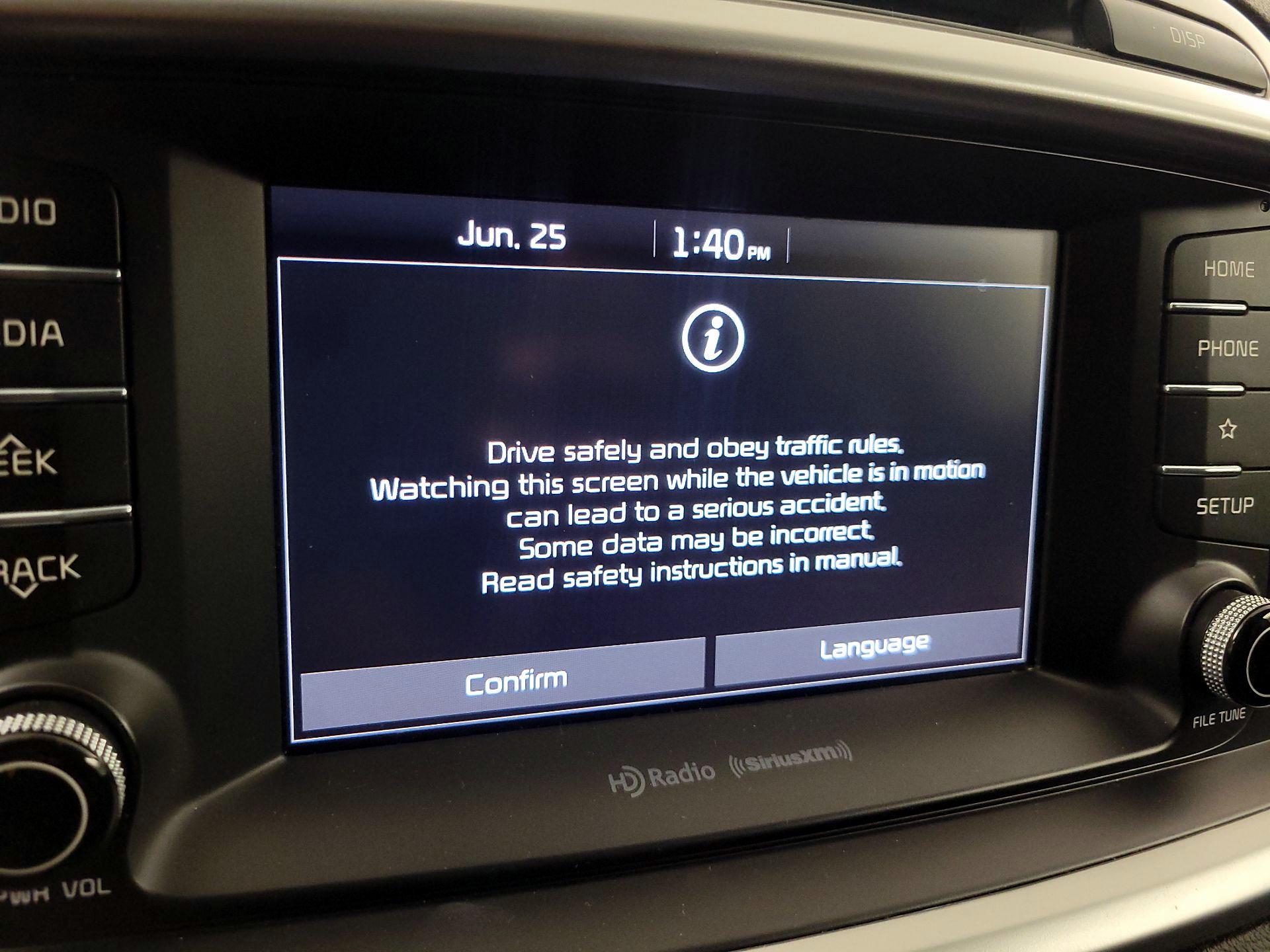 Thumbnail: 2019 Kia Sorento - 15