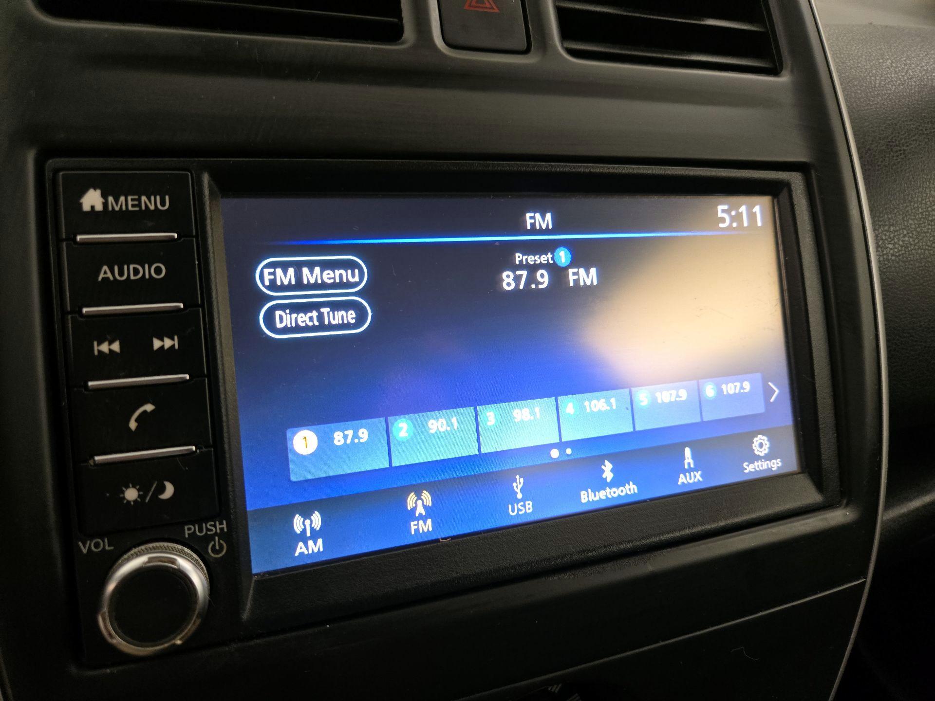 Thumbnail: 2019 Nissan Versa Note - 15