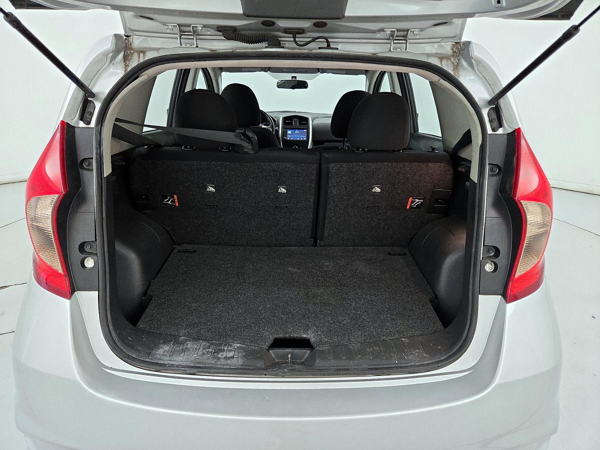 Thumbnail: 2019 Nissan Versa Note - 20