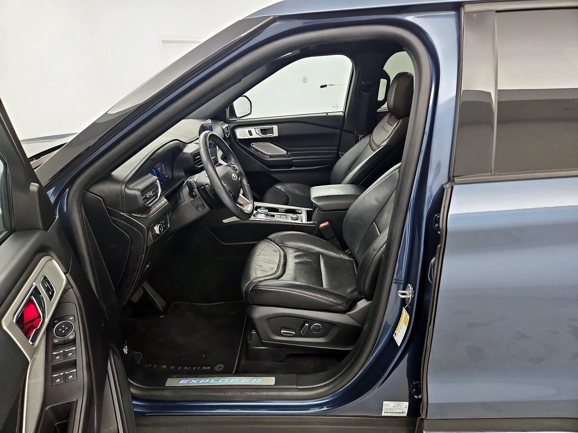 Thumbnail: 2020 Ford Explorer - 11