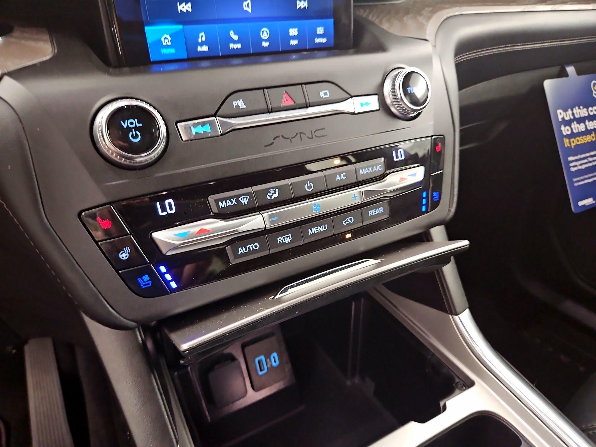 Thumbnail: 2020 Ford Explorer - 17