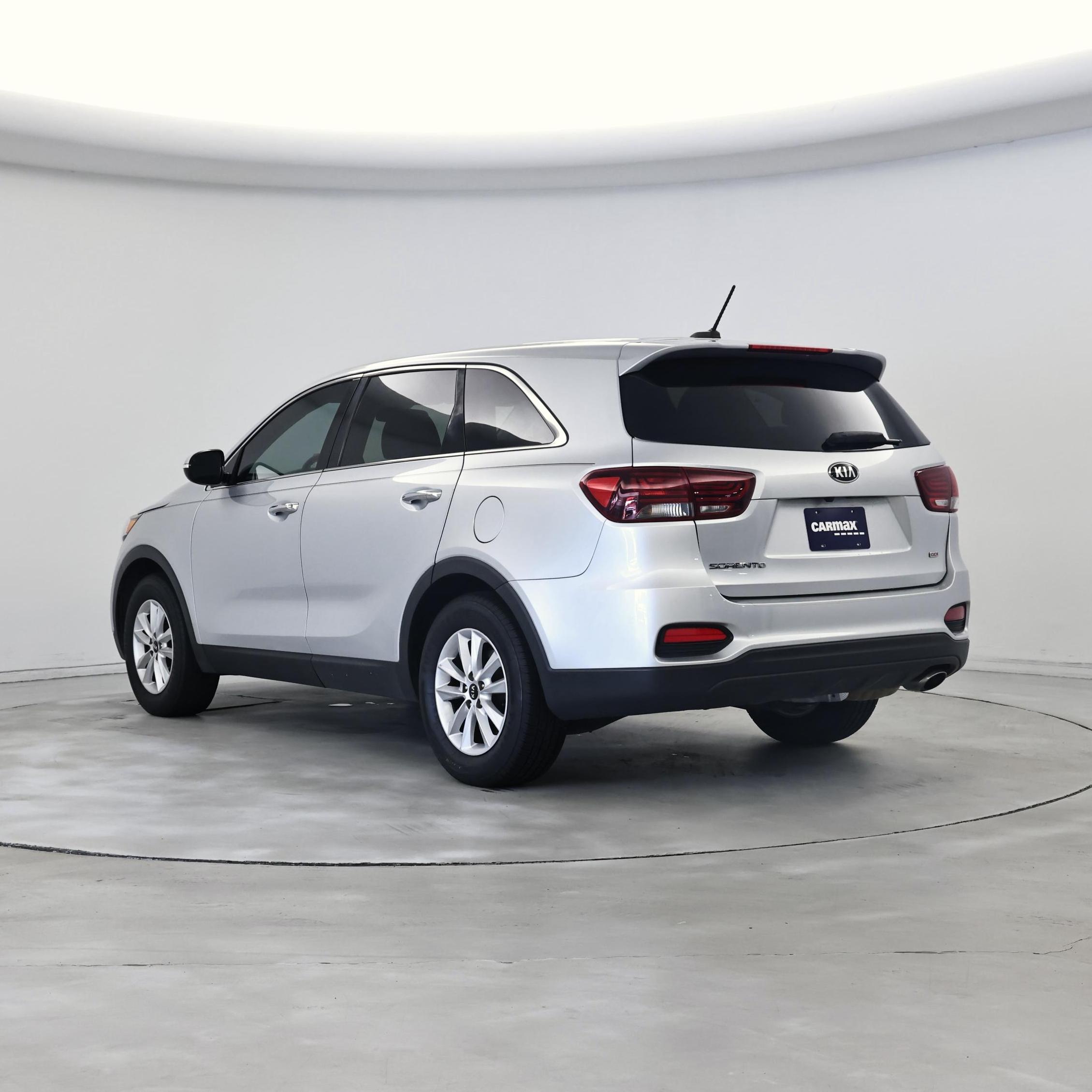 Thumbnail: 2019 Kia Sorento - 2