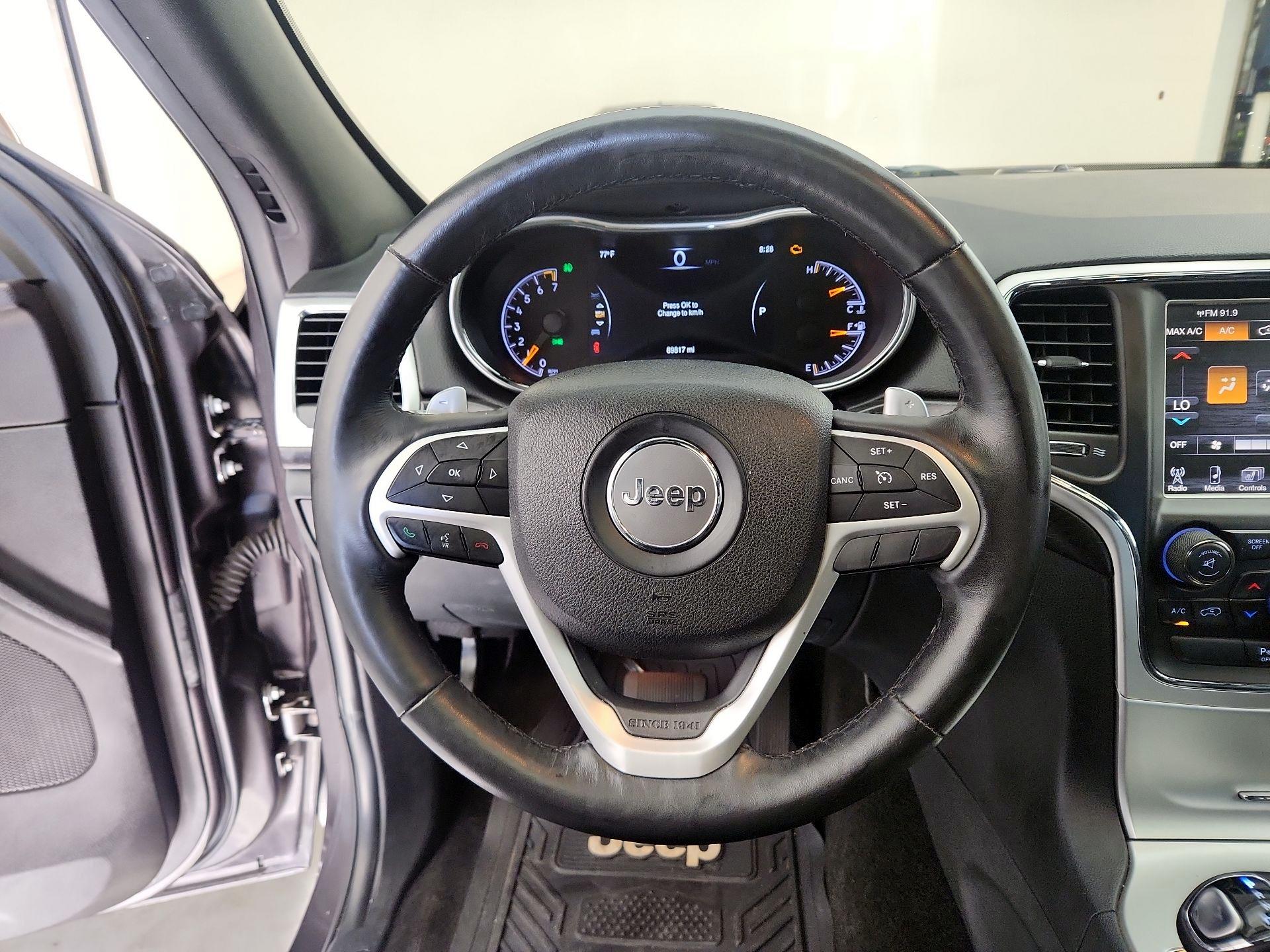 Thumbnail: 2015 Jeep Grand Cherokee - 10