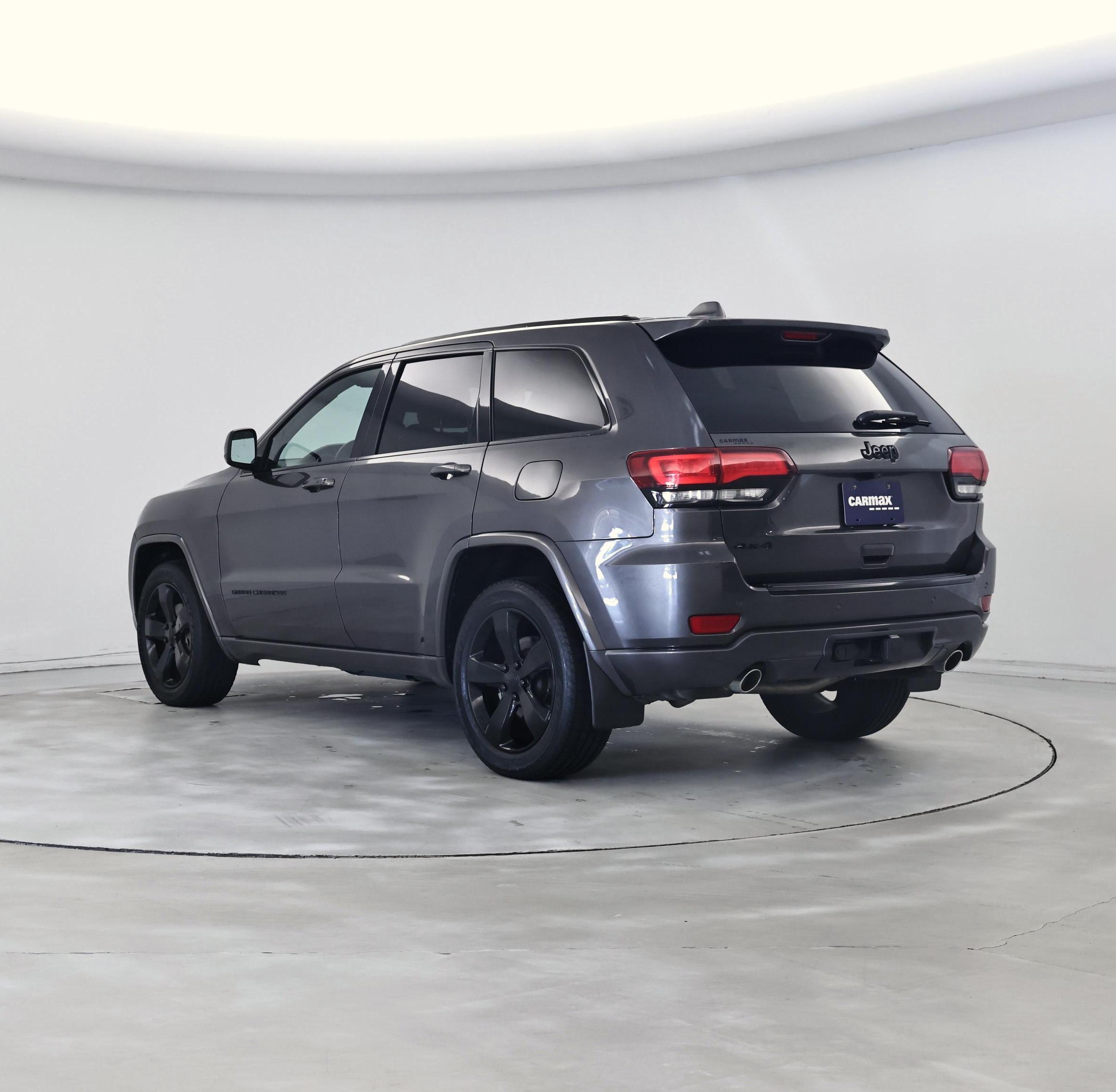 Thumbnail: 2015 Jeep Grand Cherokee - 2