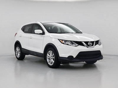 White 2017 Nissan Rogue Sport S