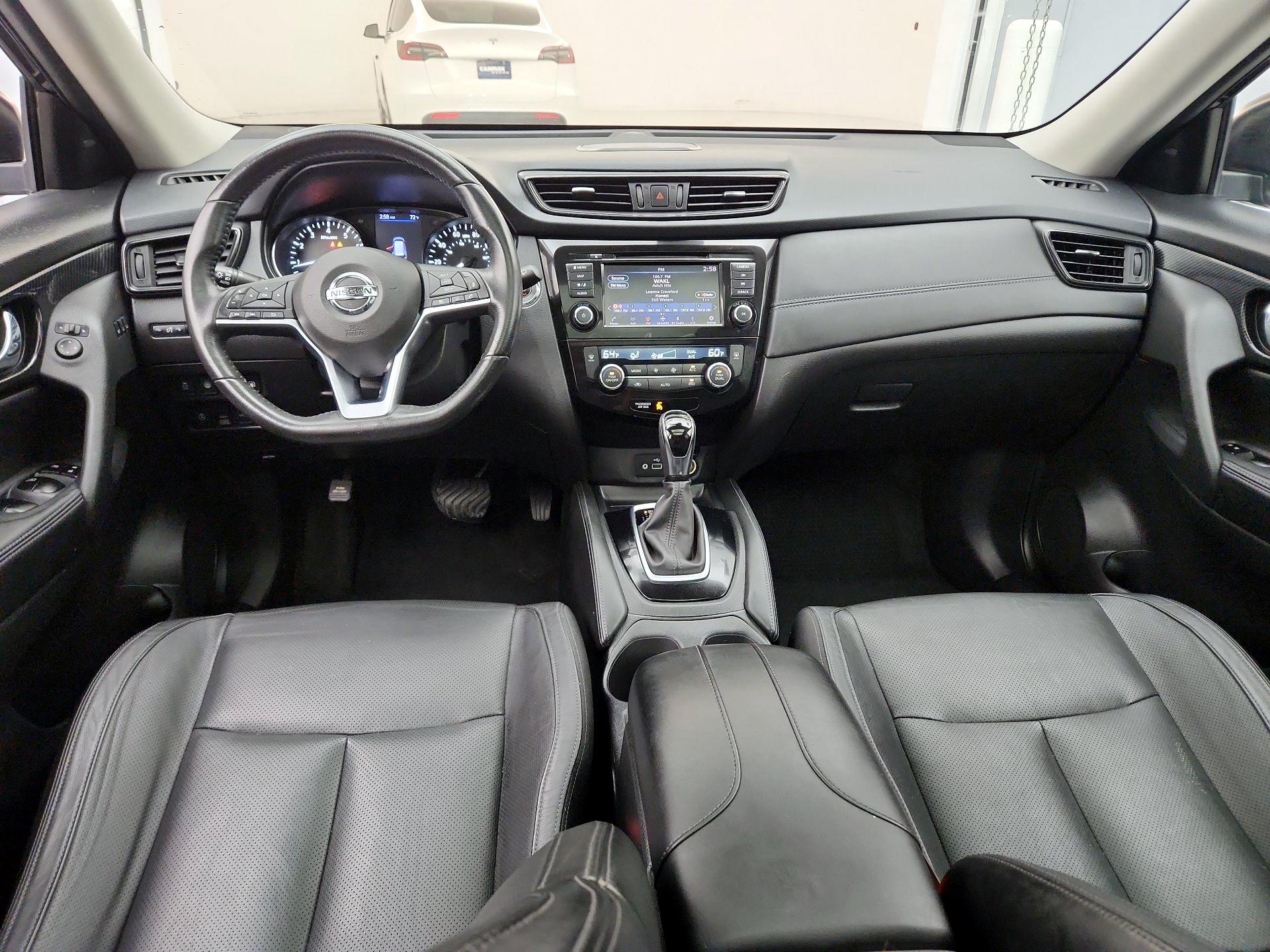 Thumbnail: 2018 Nissan Rogue - 9