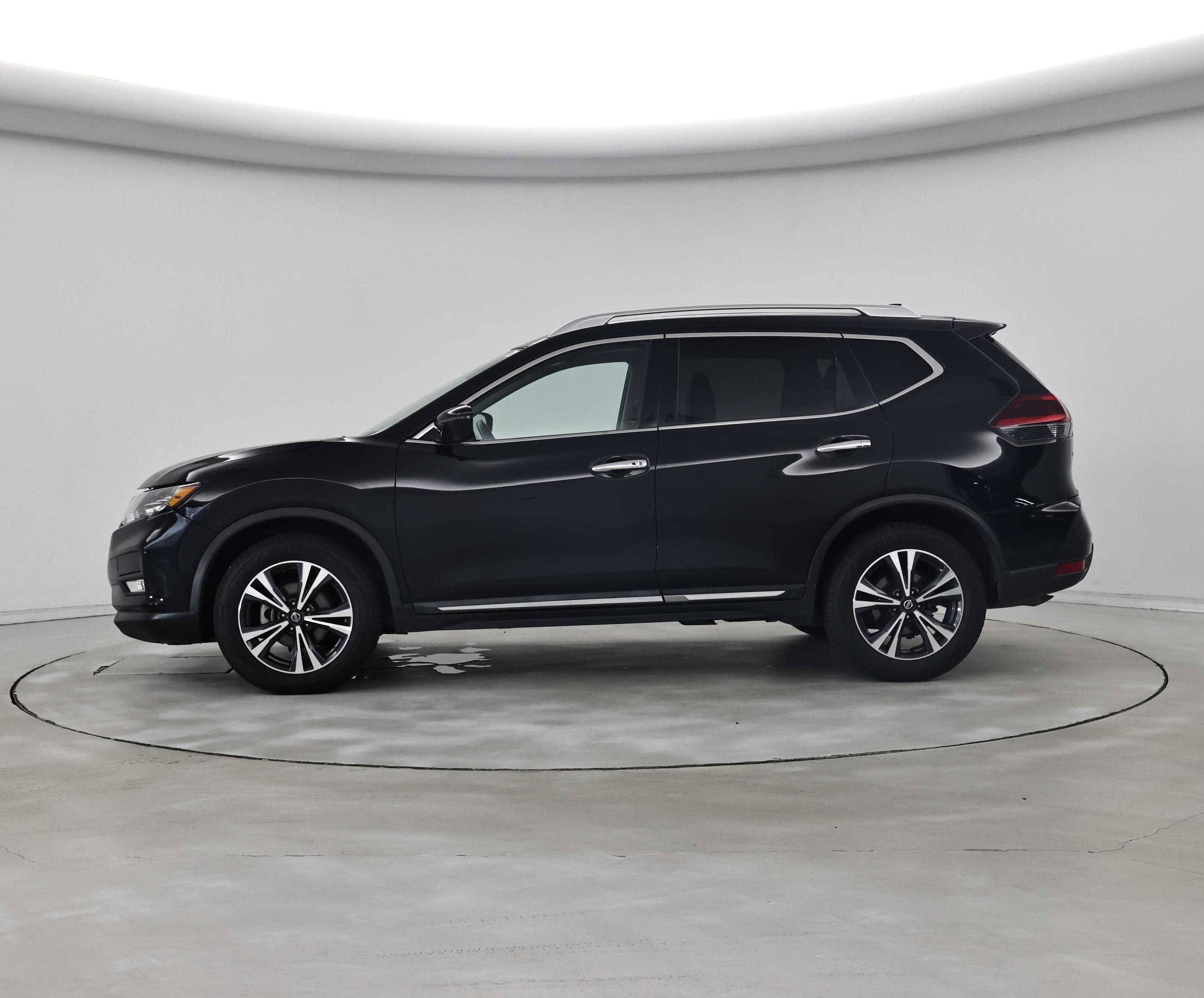 Thumbnail: 2018 Nissan Rogue - 3