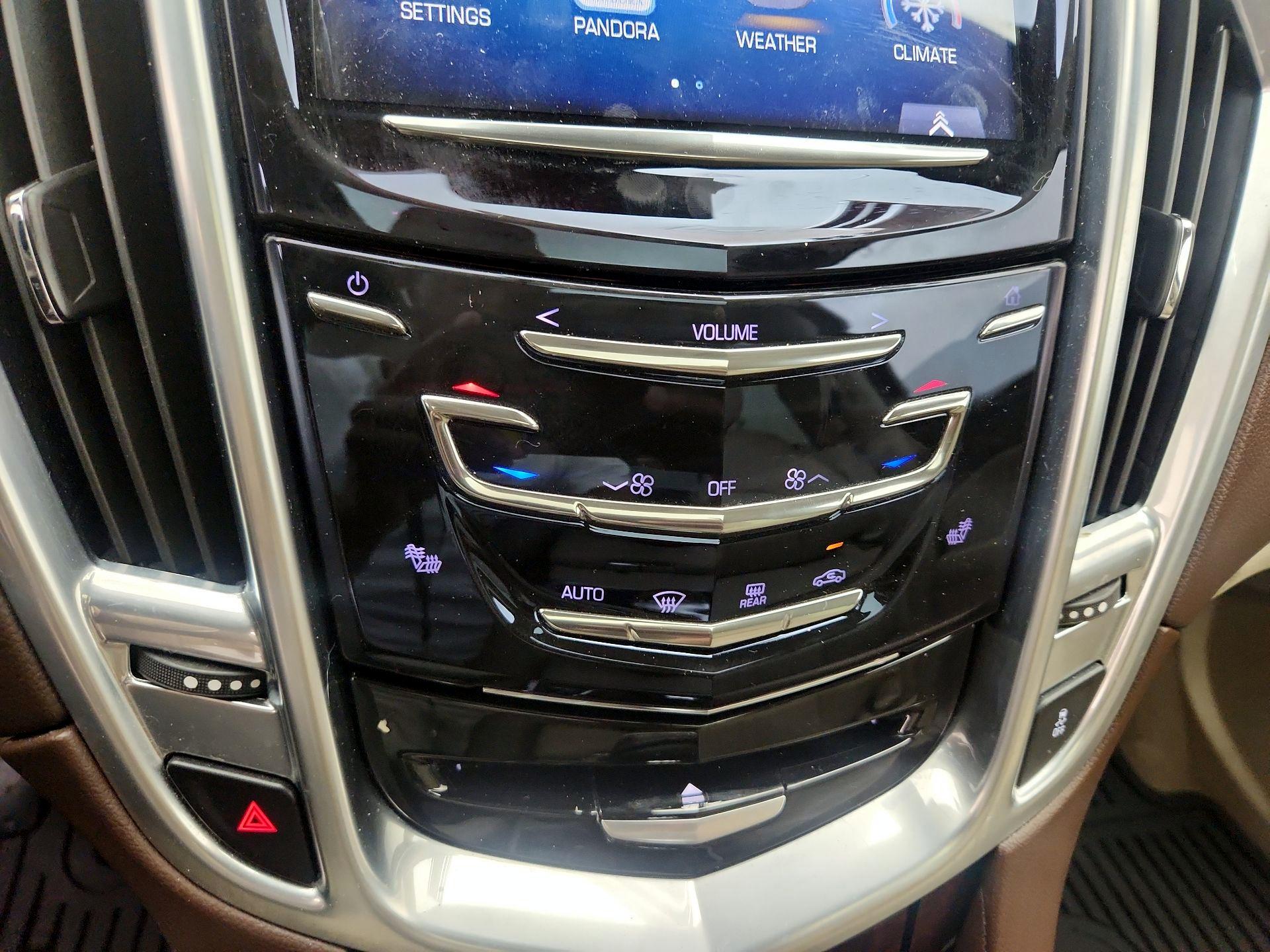Thumbnail: 2014 Cadillac SRX - 17
