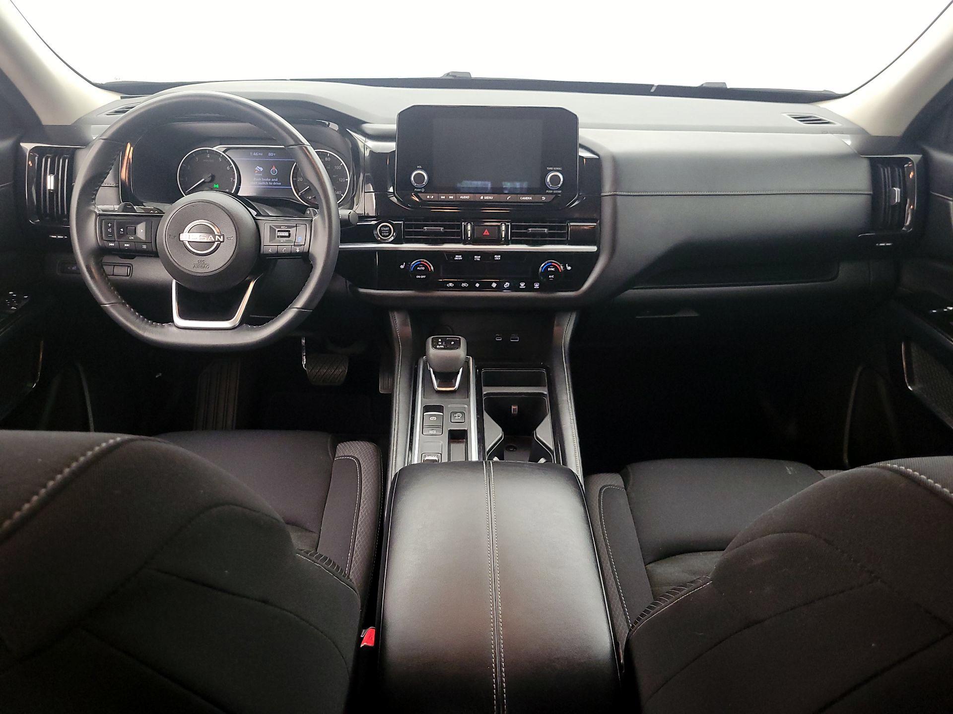 Thumbnail: 2022 Nissan Pathfinder - 9