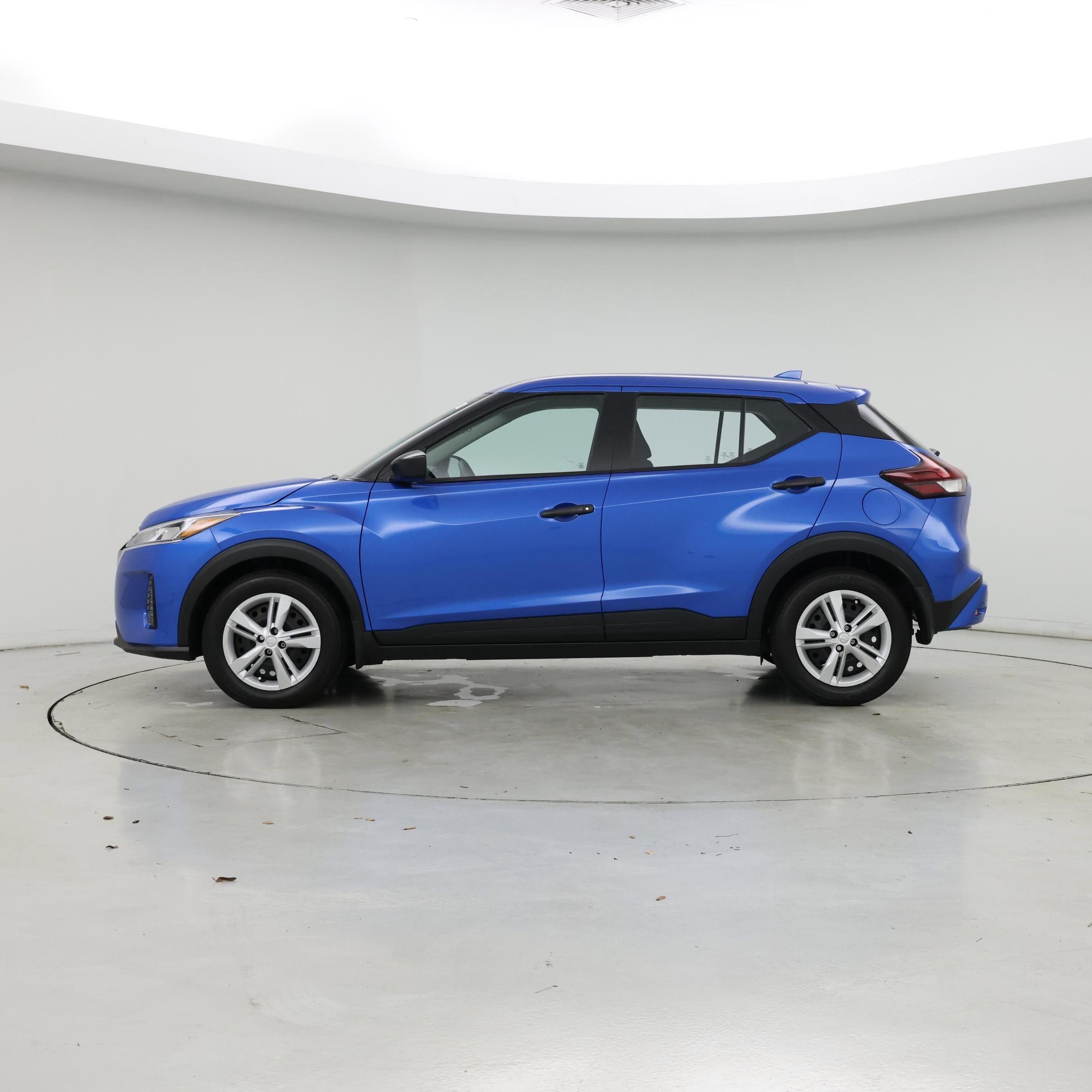 Thumbnail: 2024 Nissan Kicks - 3
