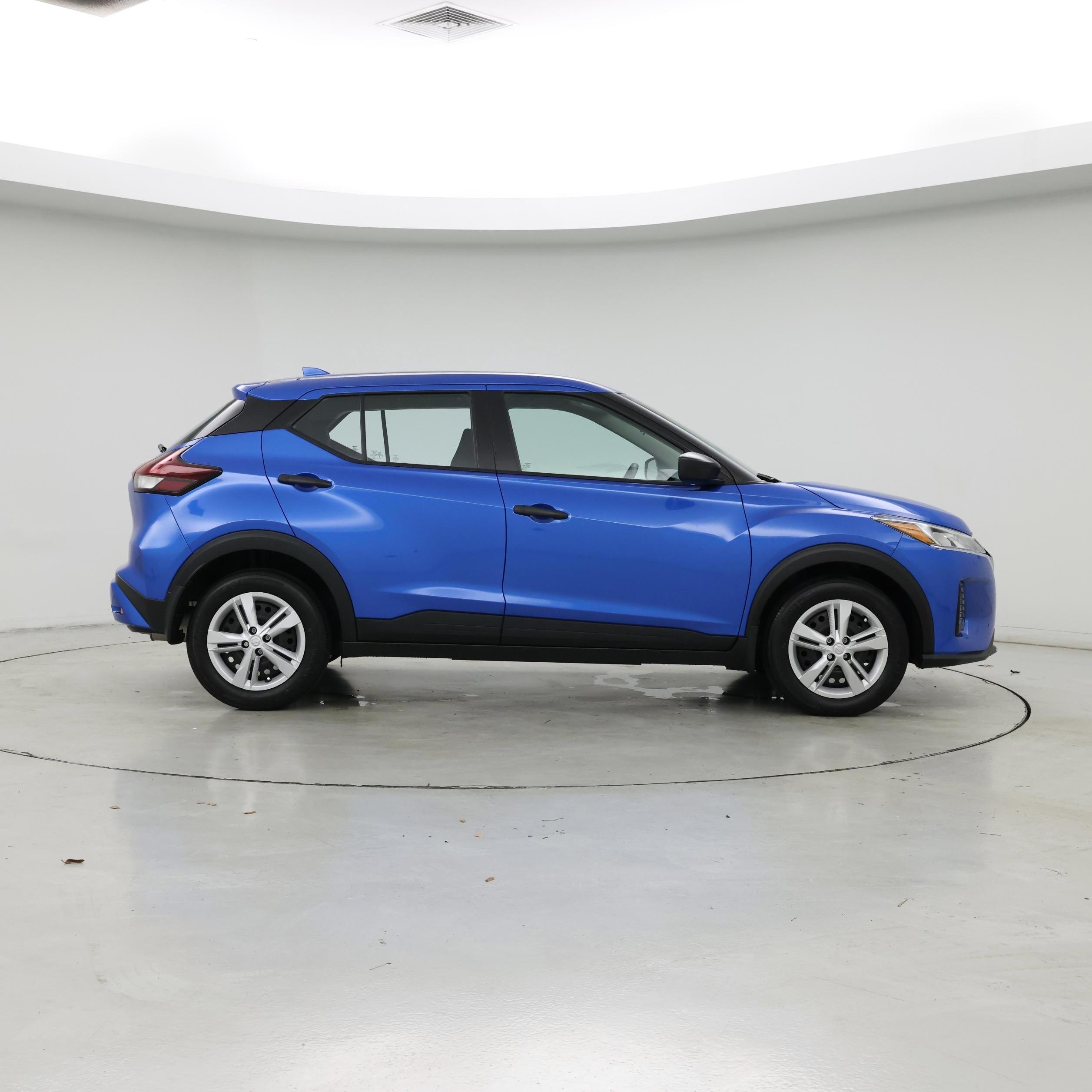 Thumbnail: 2024 Nissan Kicks - 7