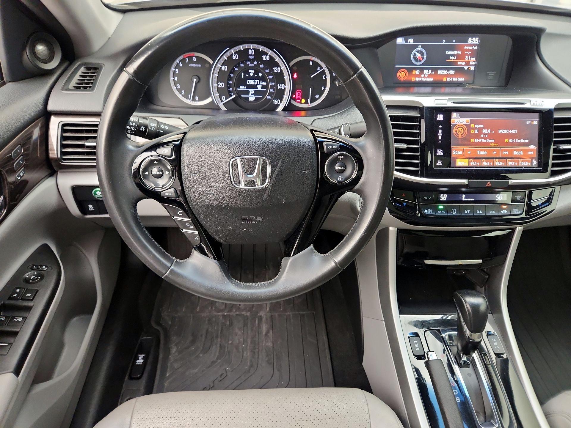 Thumbnail: 2017 Honda Accord - 10