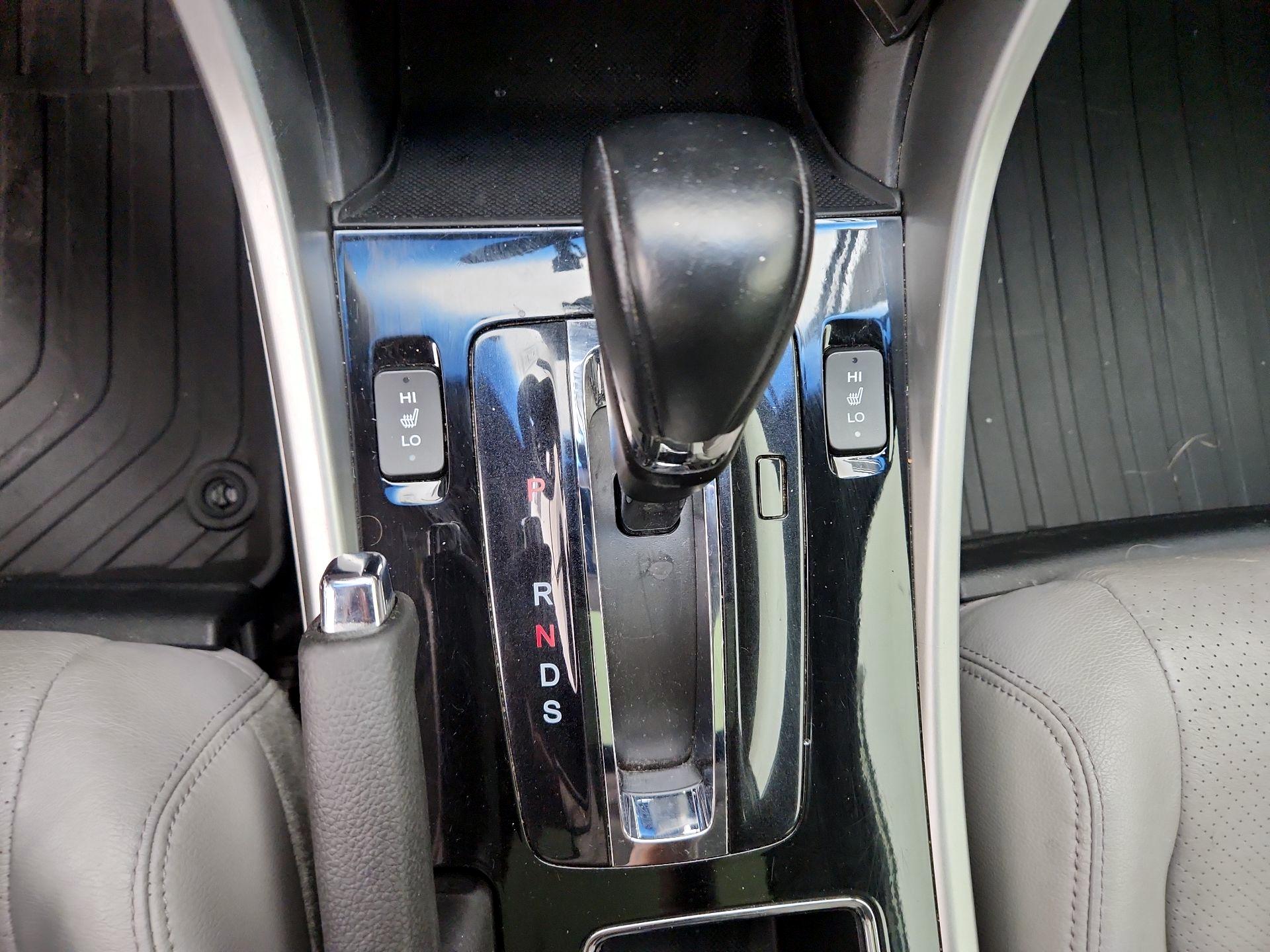Thumbnail: 2017 Honda Accord - 17