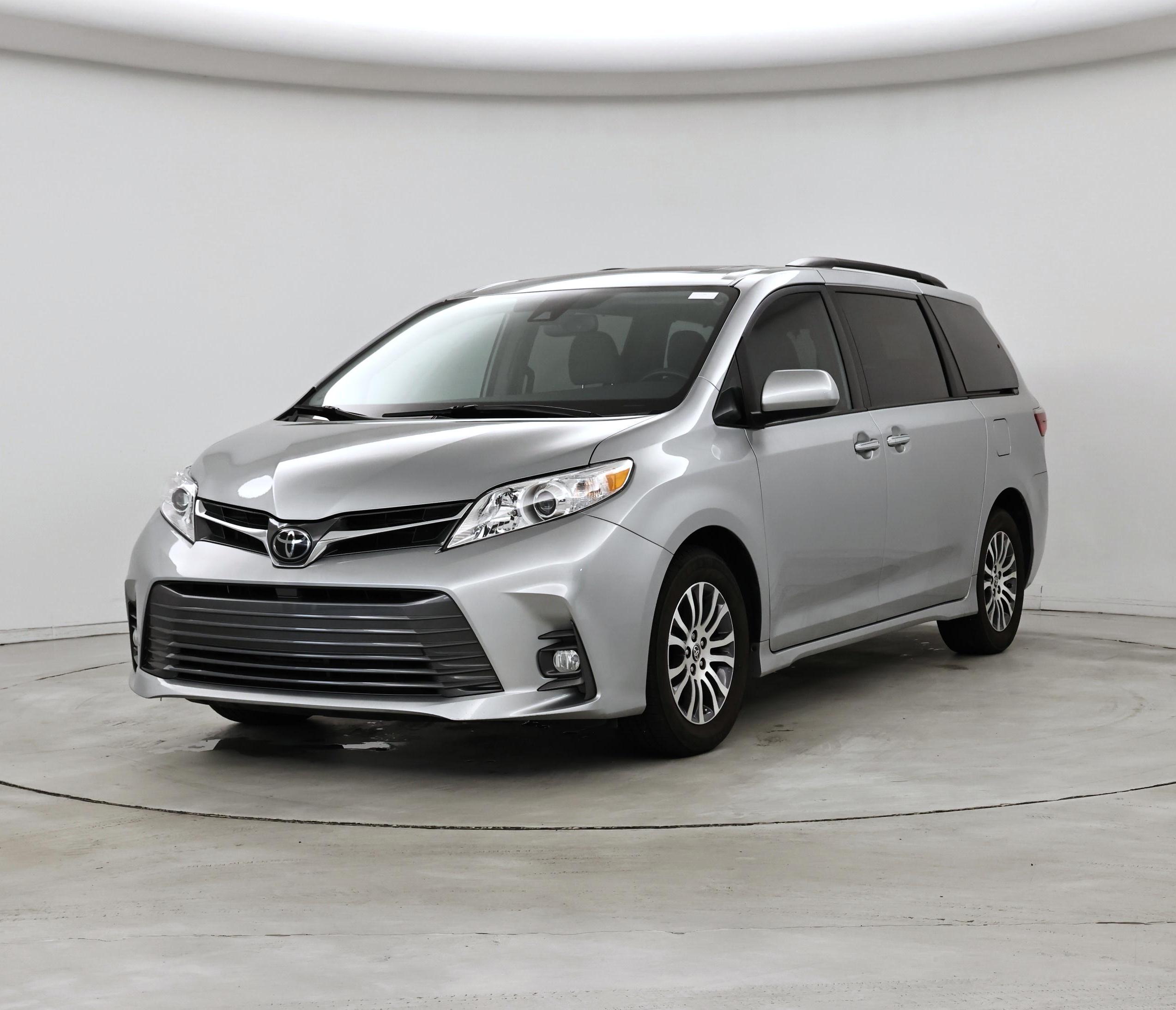 Thumbnail: 2020 Toyota Sienna - 4