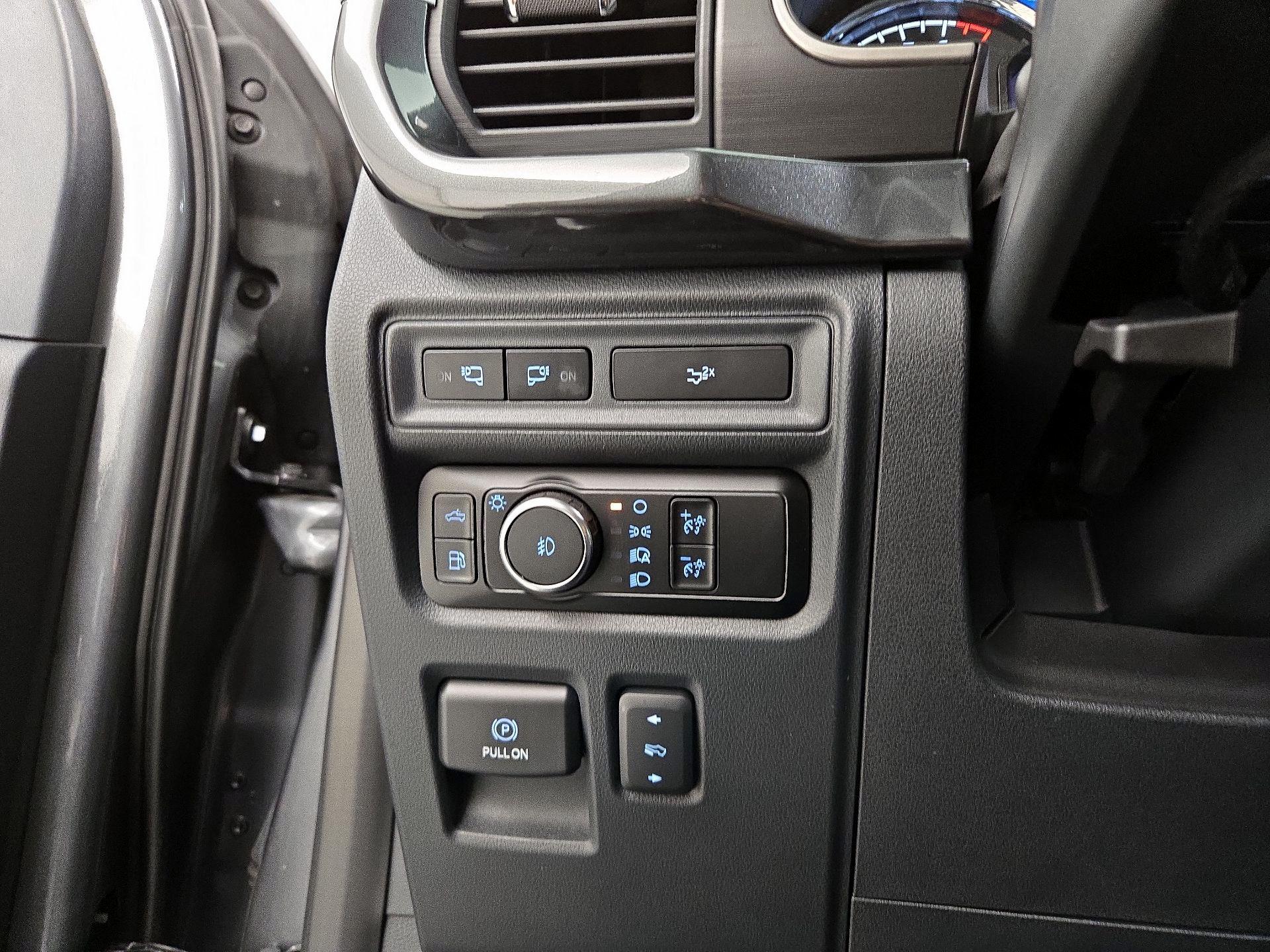 Thumbnail: 2023 Ford F-150 - 13
