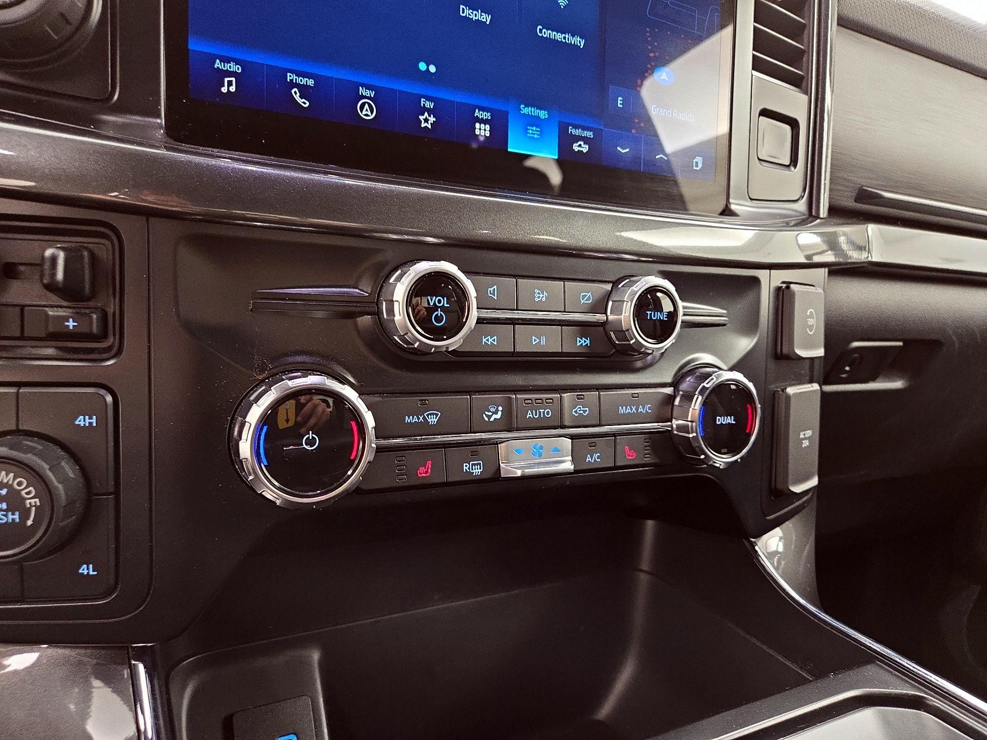 Thumbnail: 2023 Ford F-150 - 17