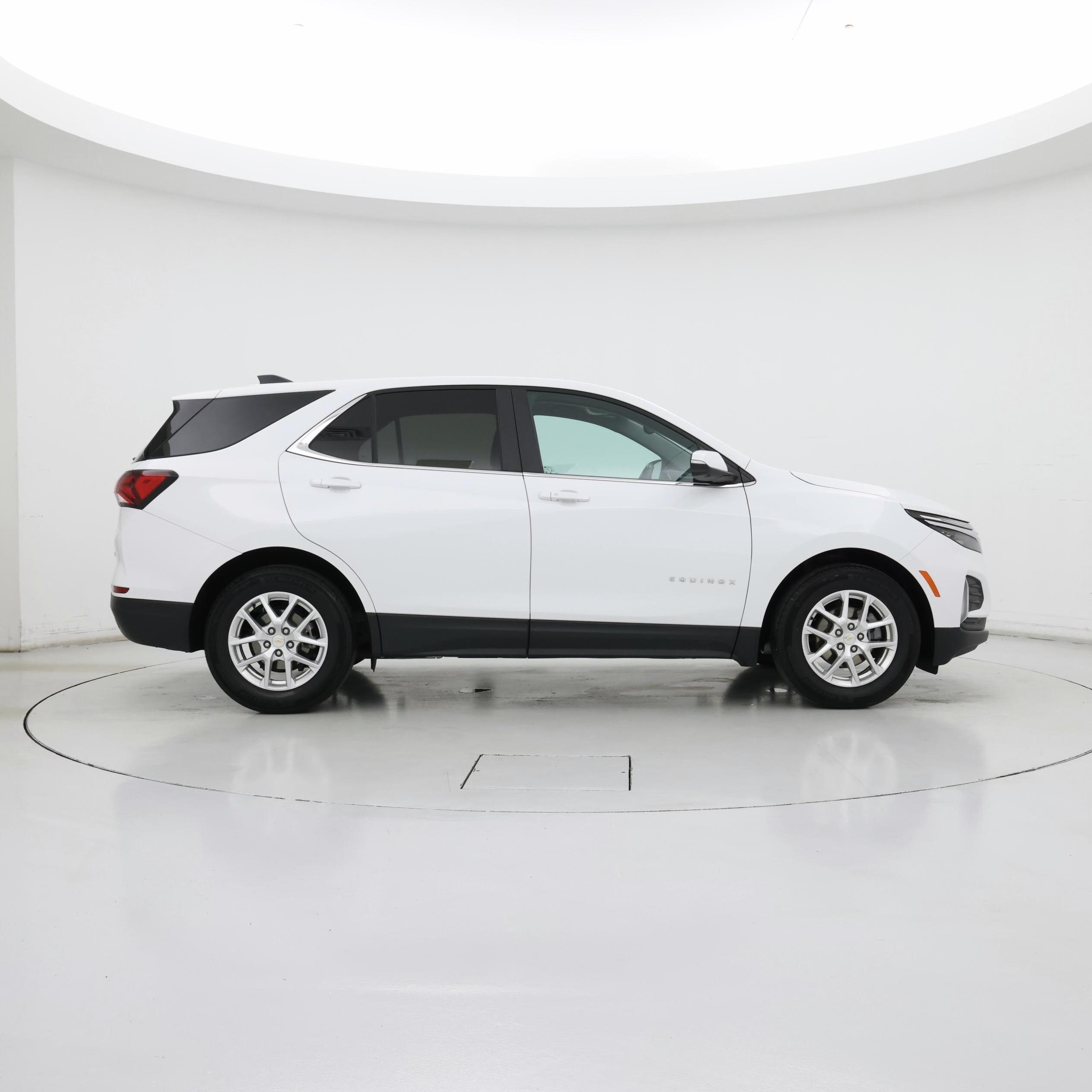 Thumbnail: 2022 Chevrolet Equinox - 7