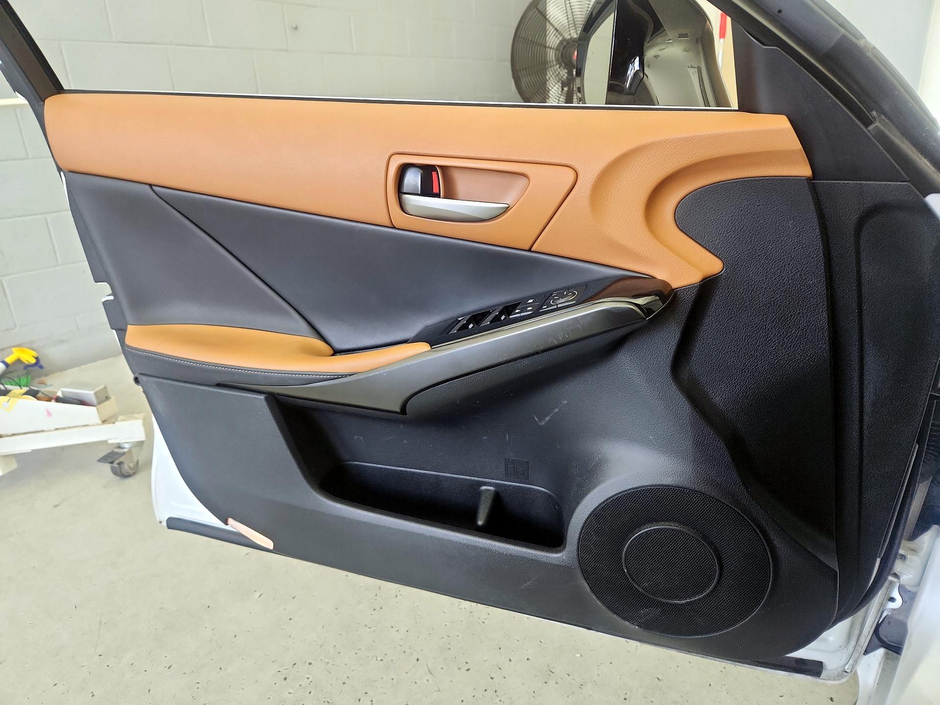 Thumbnail: 2021 Lexus IS - 12