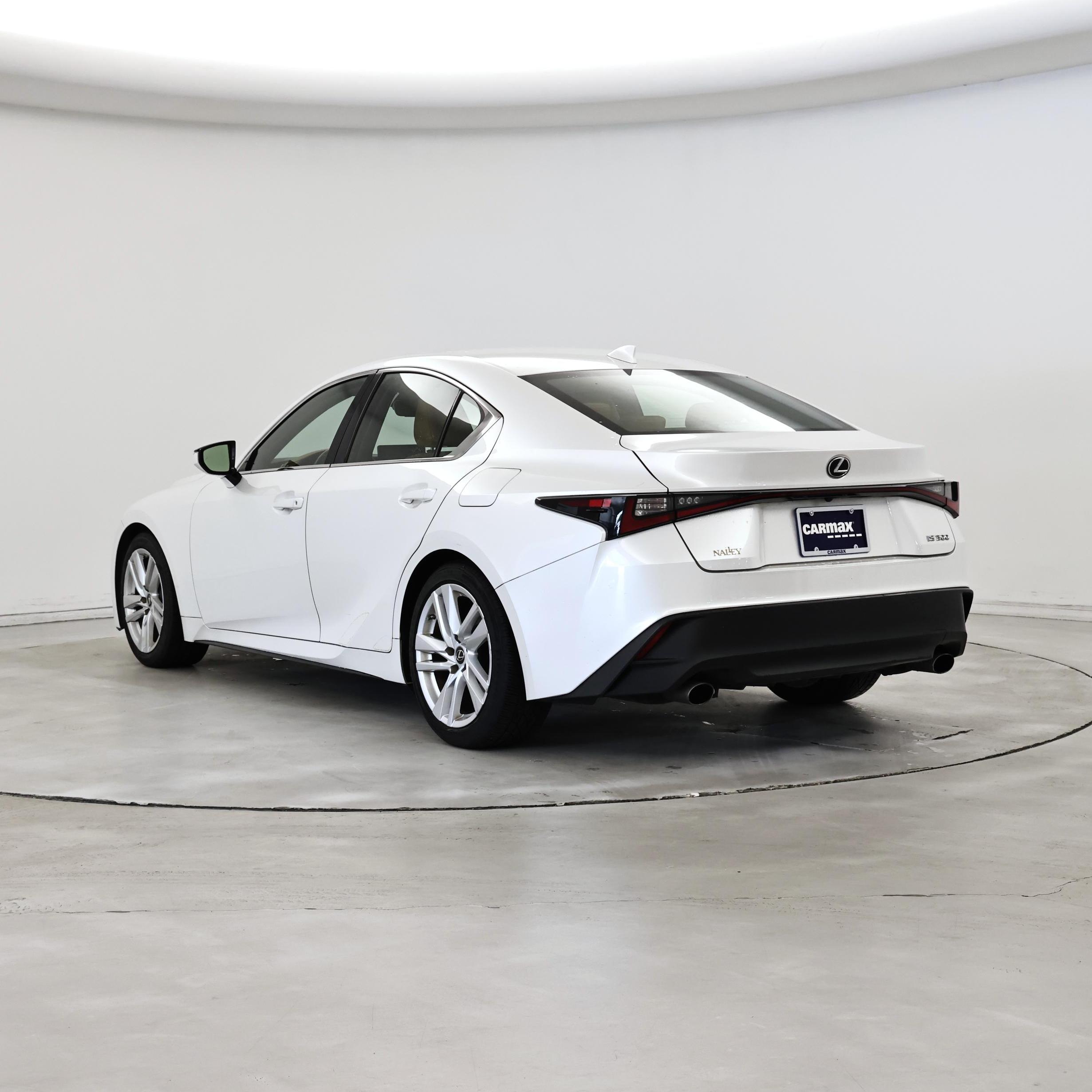 Thumbnail: 2021 Lexus IS - 2