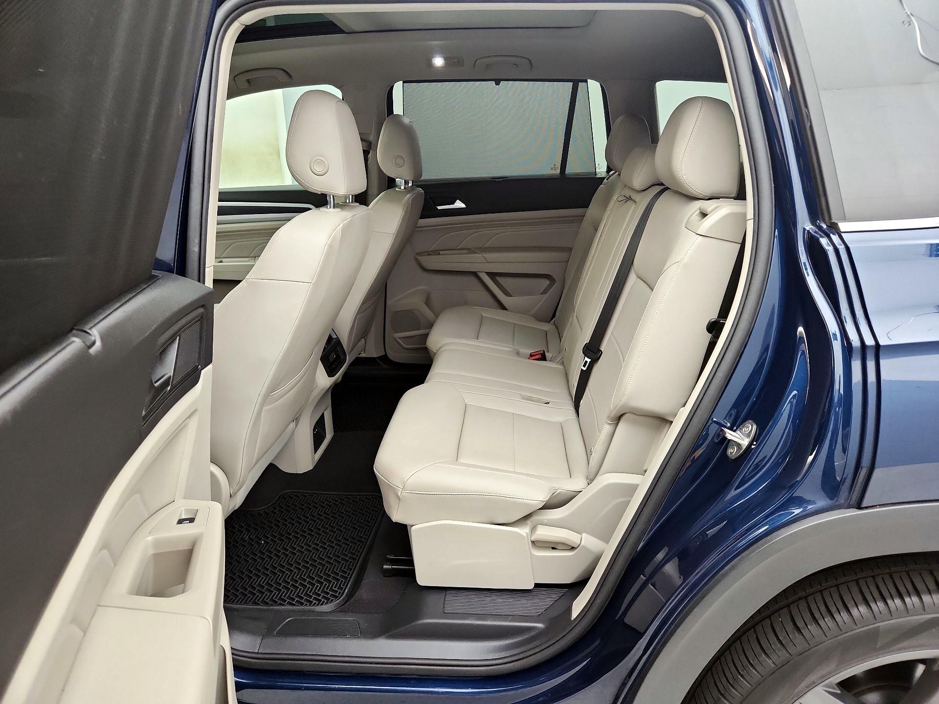 Thumbnail: 2021 Volkswagen Atlas - 20