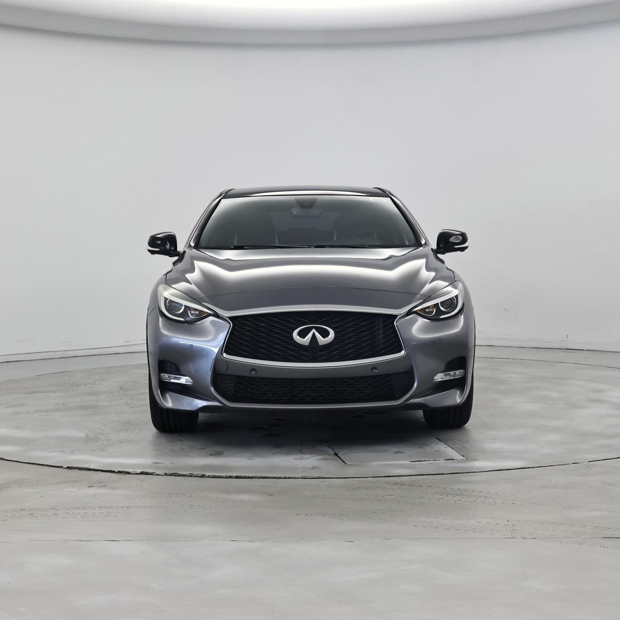 Thumbnail: 2017 INFINITI QX30 - 5