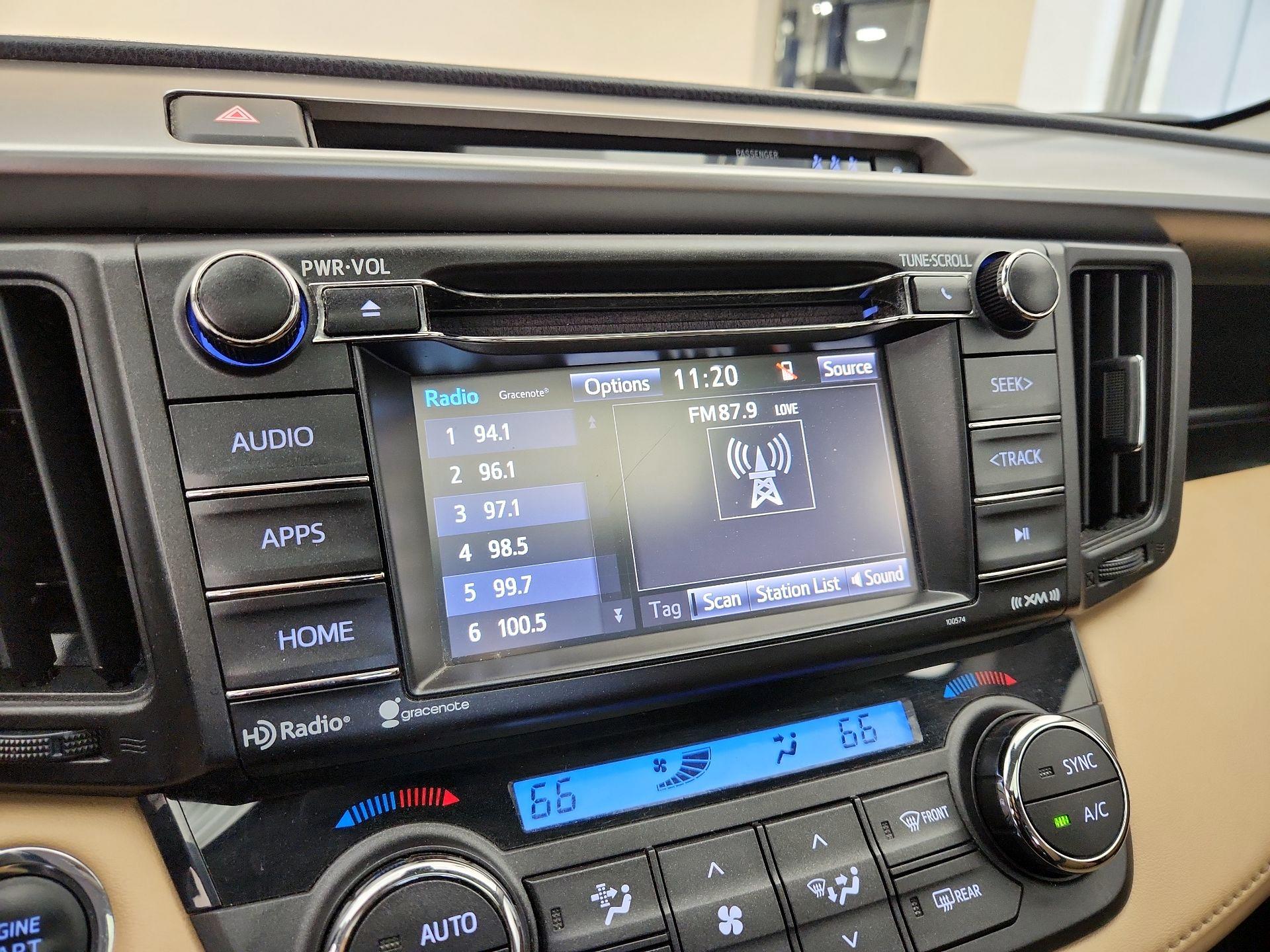 Thumbnail: 2018 Toyota RAV4 - 15