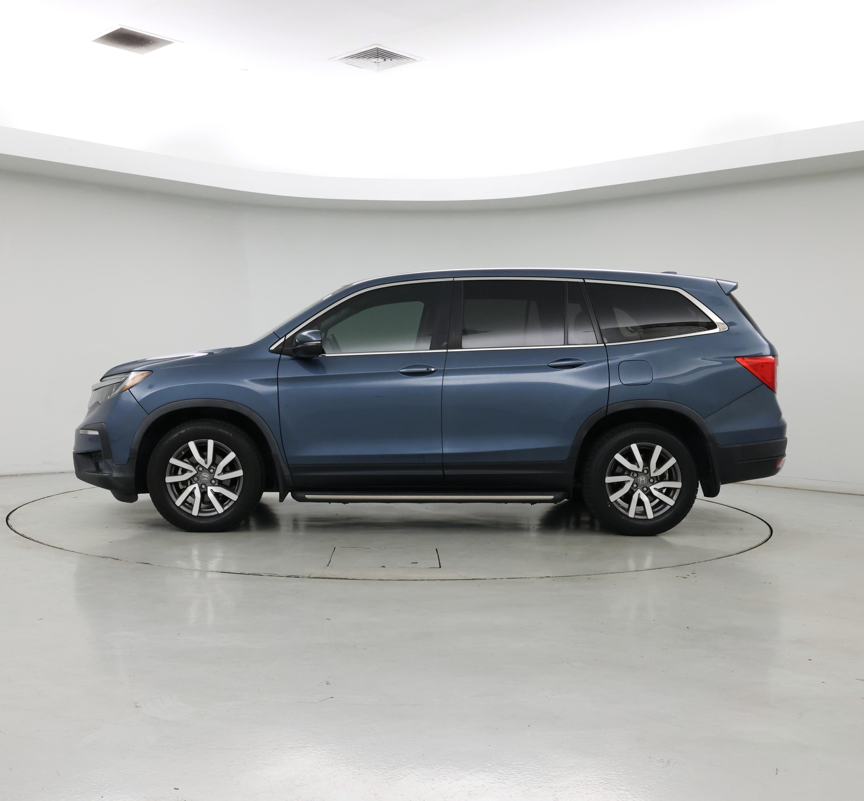 Thumbnail: 2020 Honda Pilot - 3