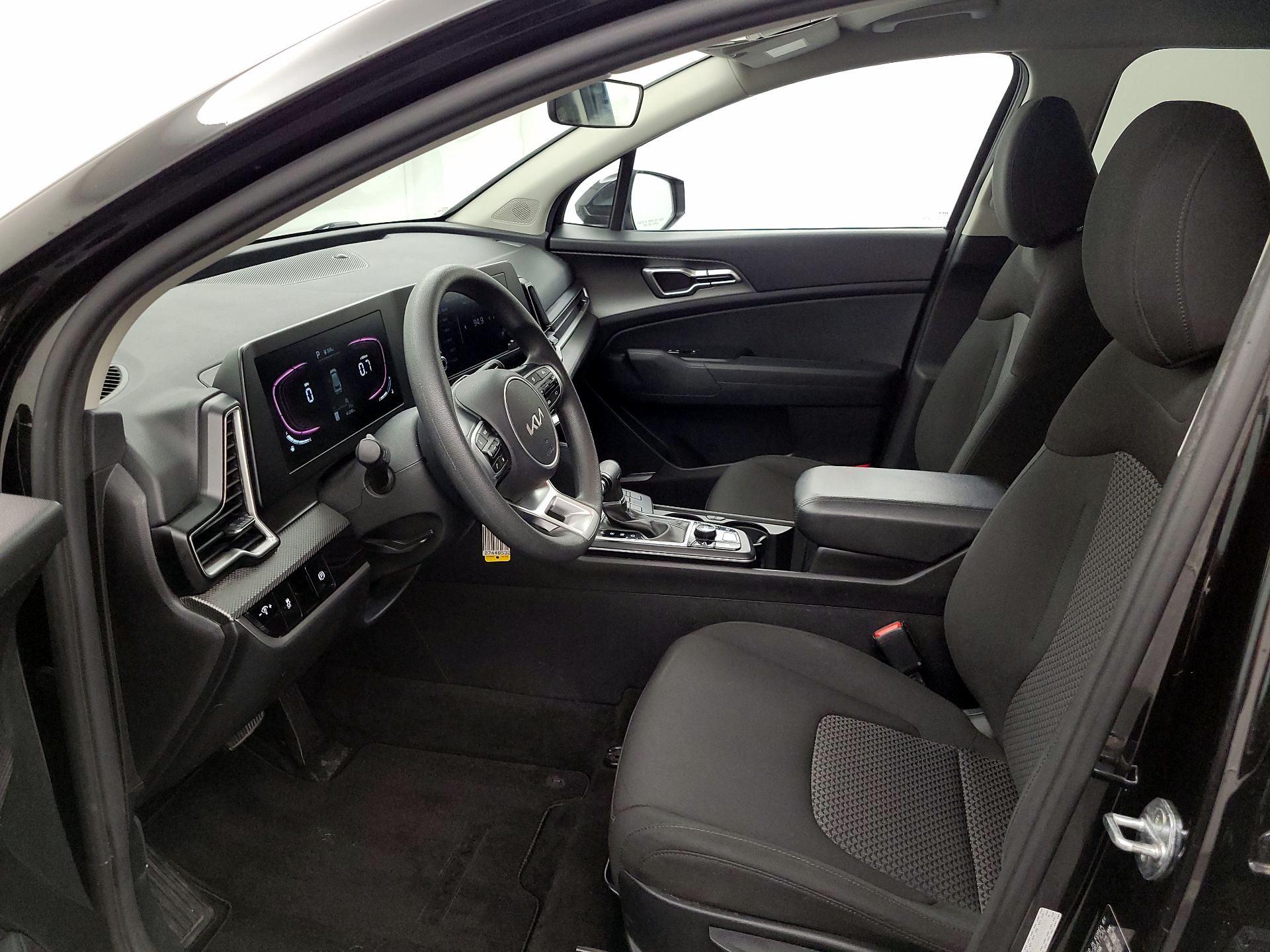 Thumbnail: 2023 Kia Sportage - 11
