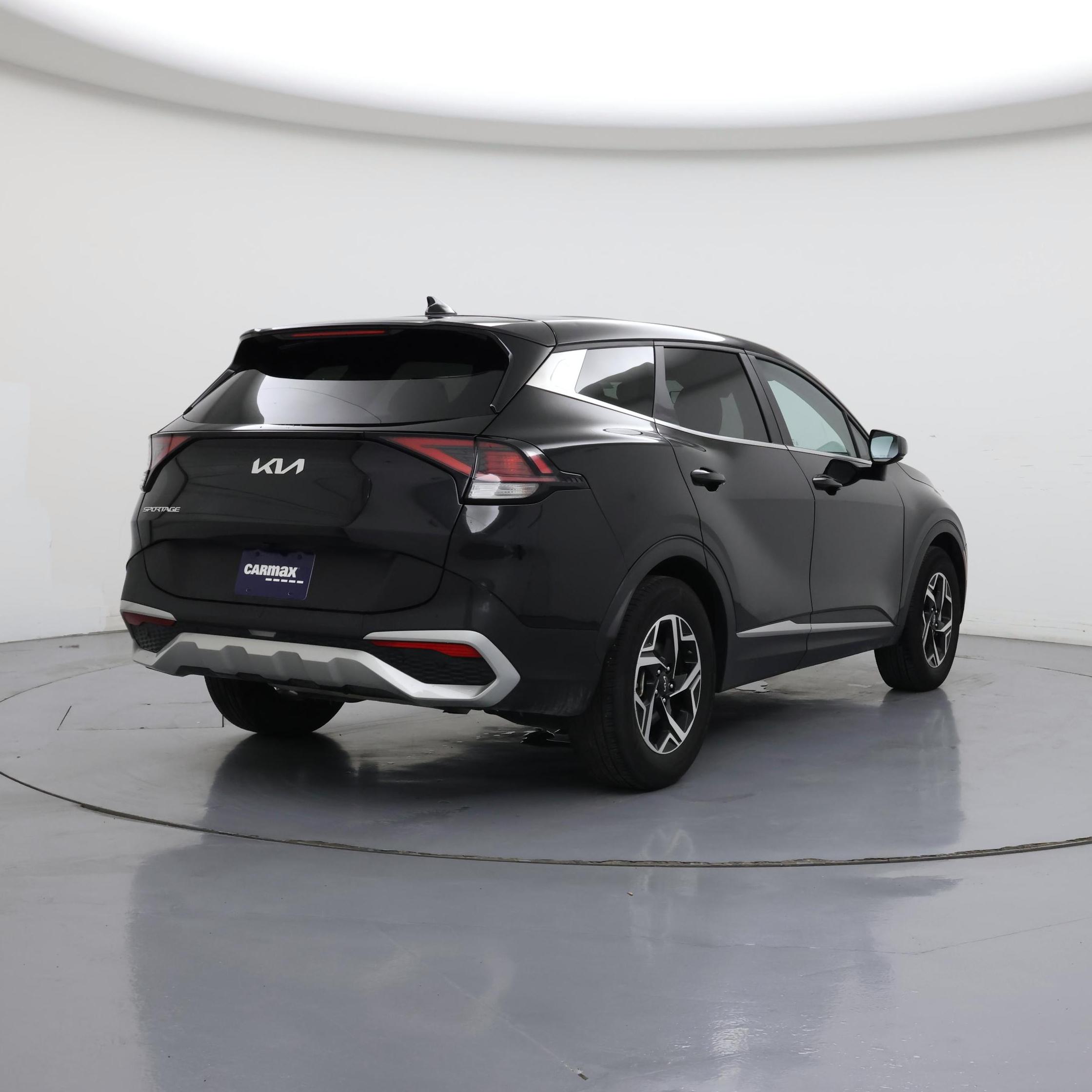 Thumbnail: 2023 Kia Sportage - 8