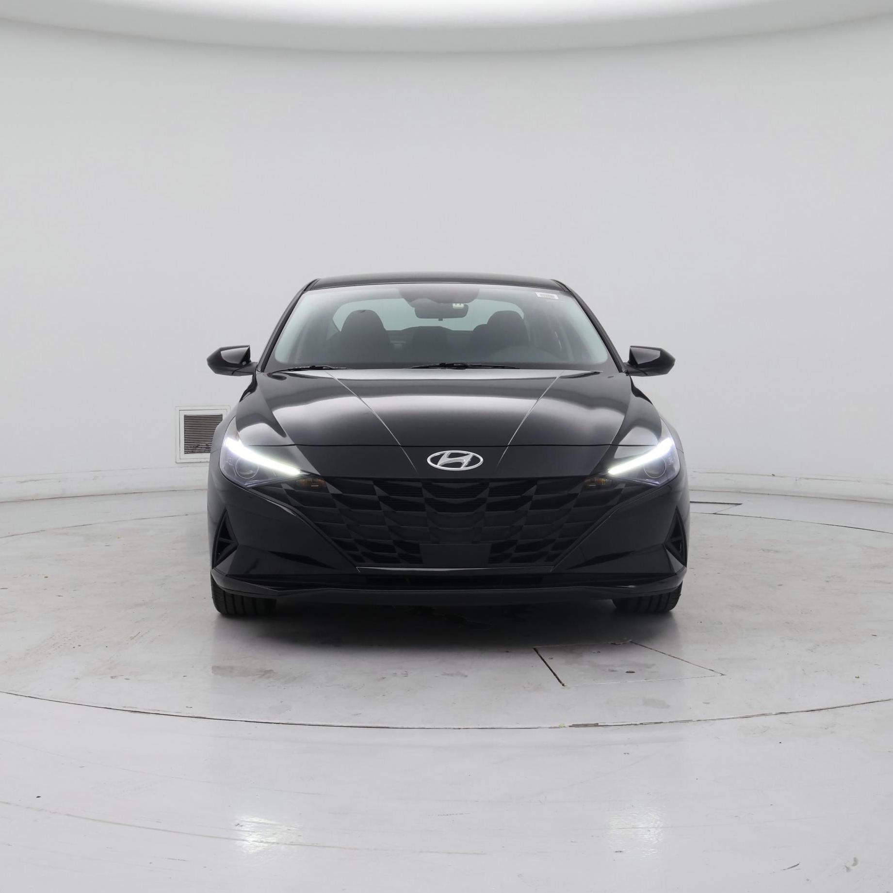 Thumbnail: 2023 Hyundai Elantra - 5