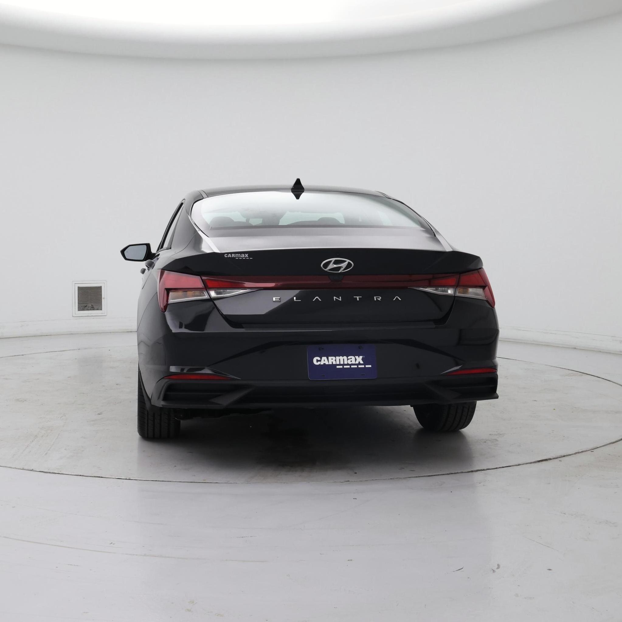Thumbnail: 2023 Hyundai Elantra - 6