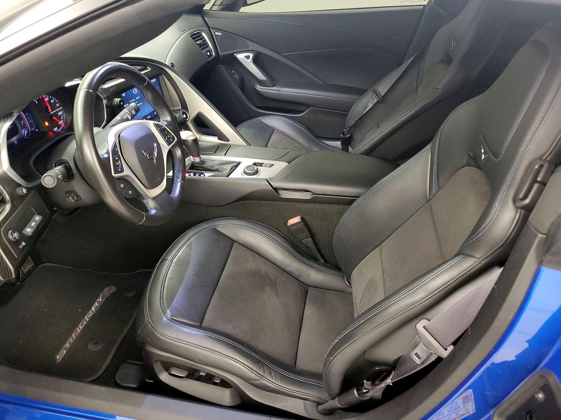 Thumbnail: 2014 Chevrolet Corvette - 11