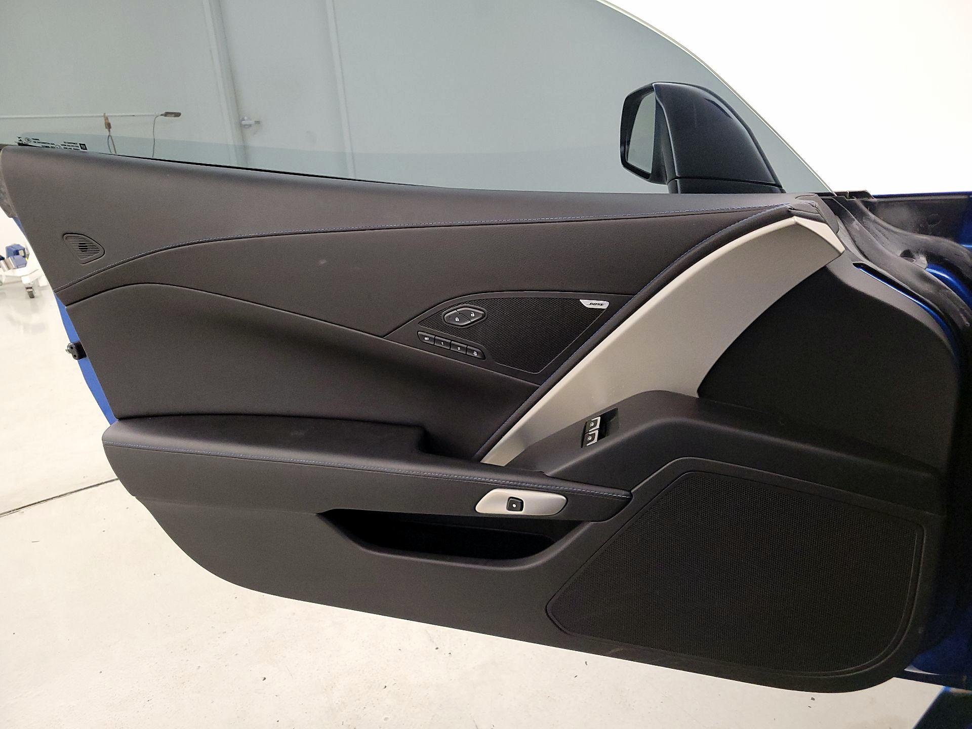 Thumbnail: 2014 Chevrolet Corvette - 12