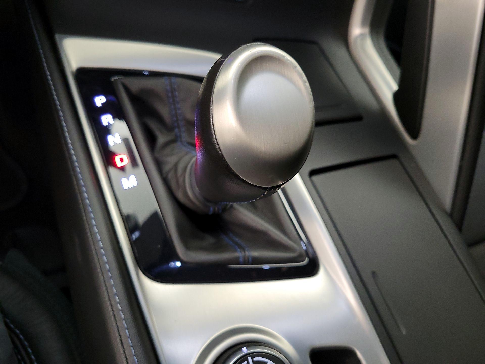 Thumbnail: 2014 Chevrolet Corvette - 17