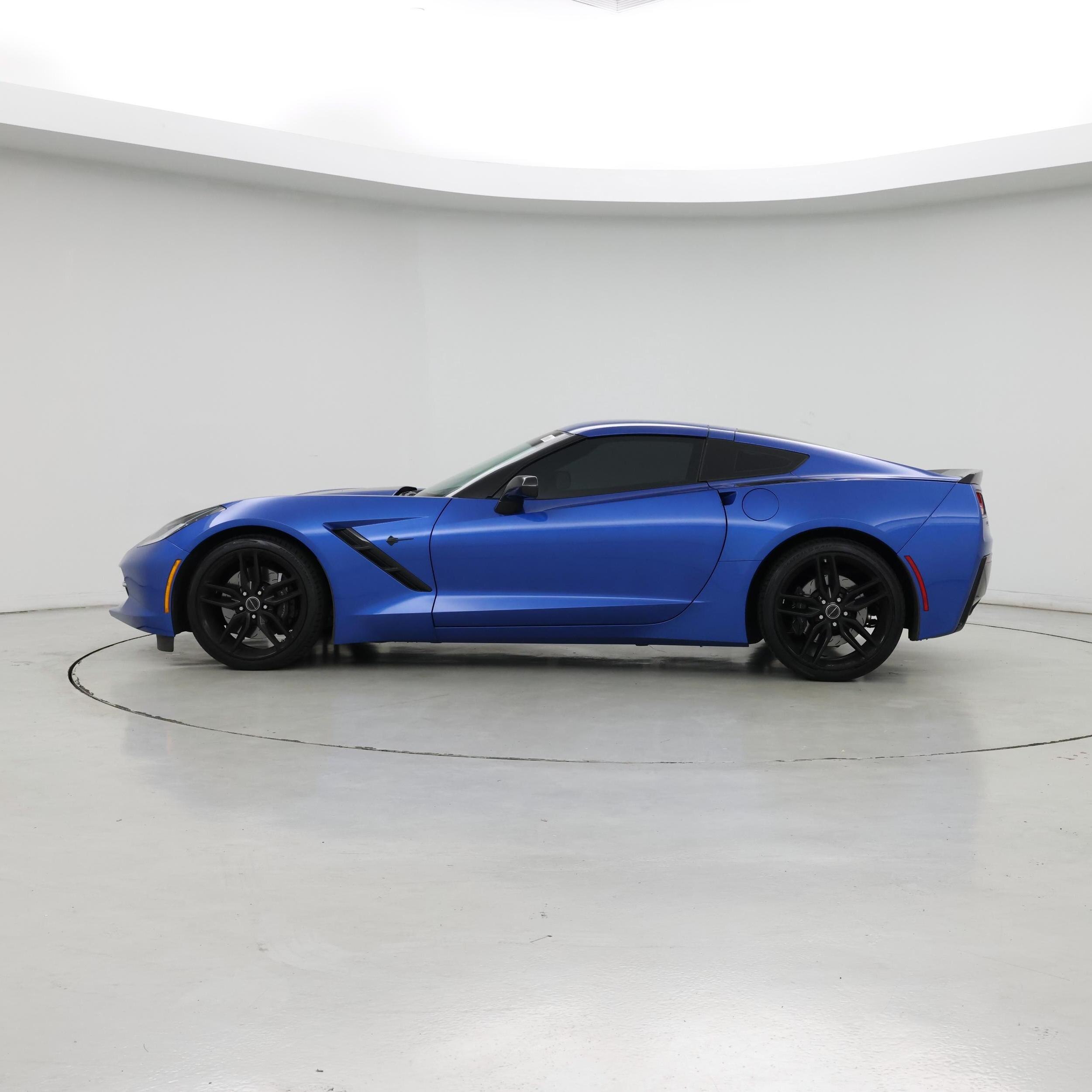 Thumbnail: 2014 Chevrolet Corvette - 3