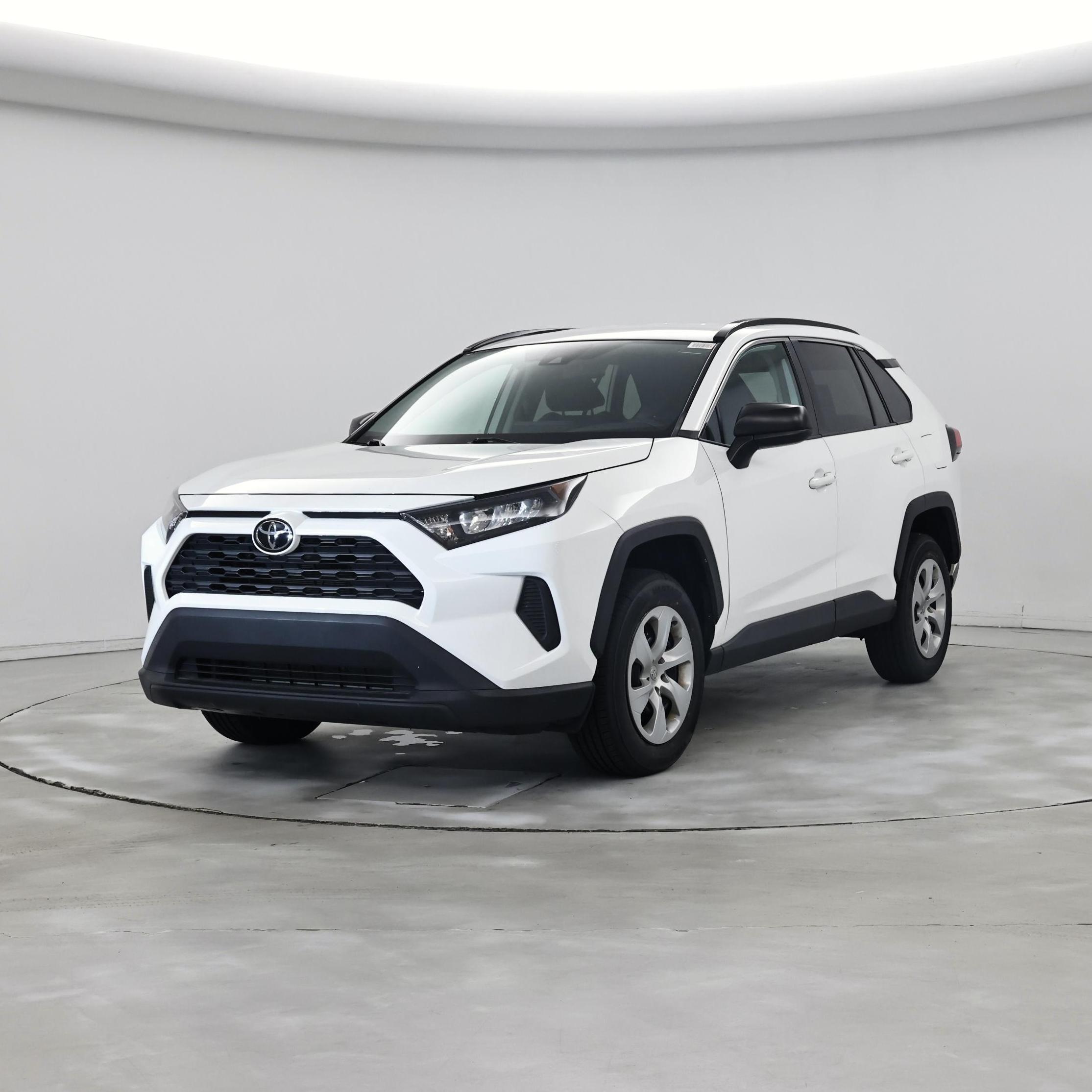 Thumbnail: 2021 Toyota RAV4 - 4
